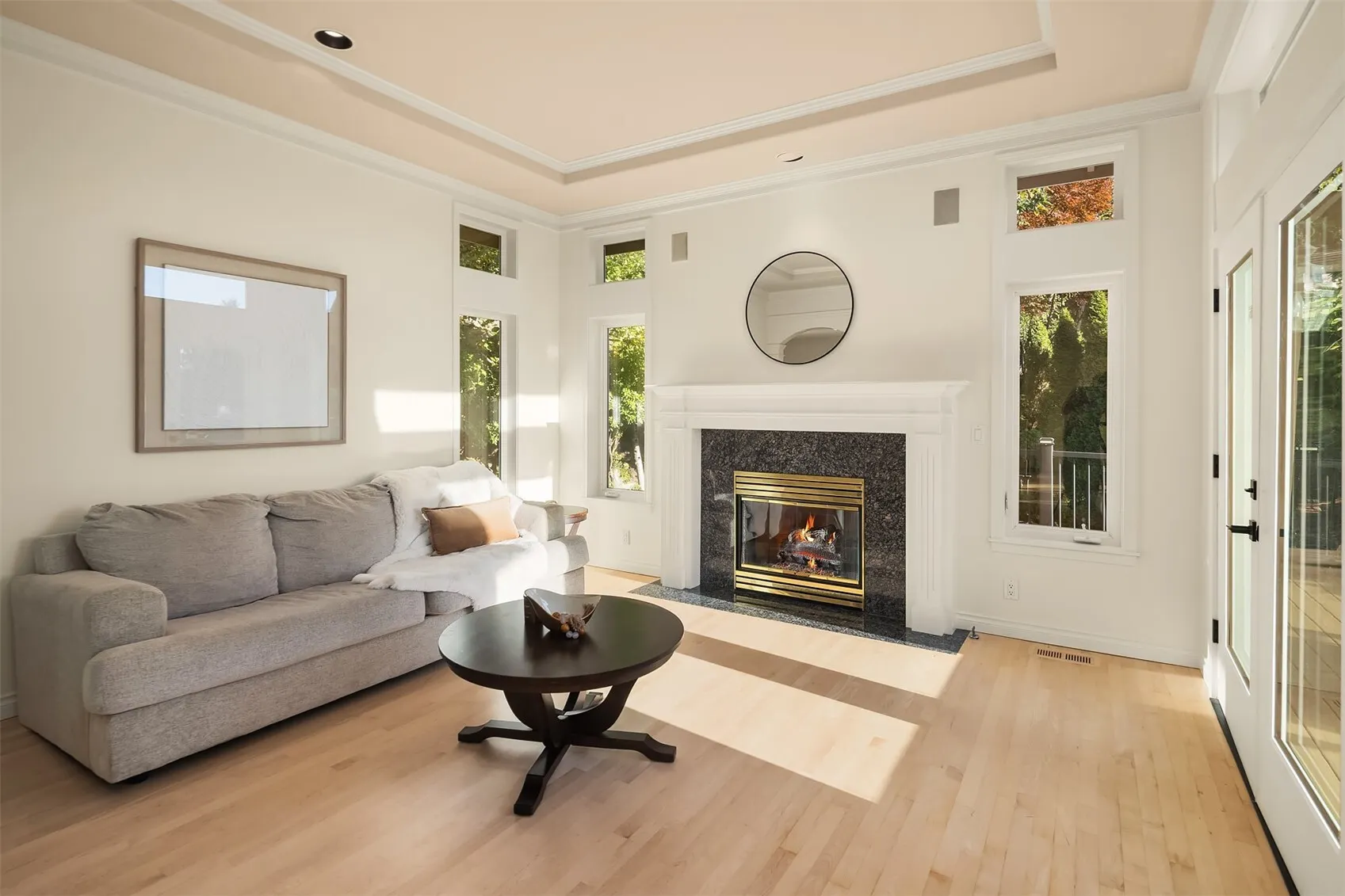 20230 NE 18th Place , Sammamish, WA 98074