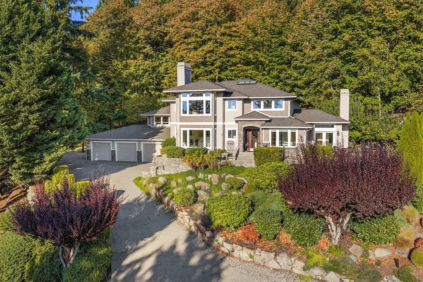 20230 NE 18th Place , Sammamish, WA 98074
