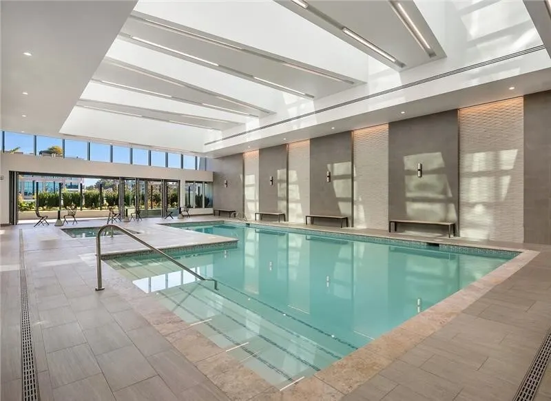 188 Bellevue Way NE #1502, Bellevue, WA 98004
