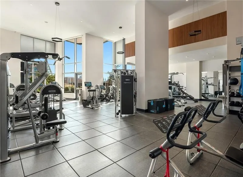 188 Bellevue Way NE #1502, Bellevue, WA 98004