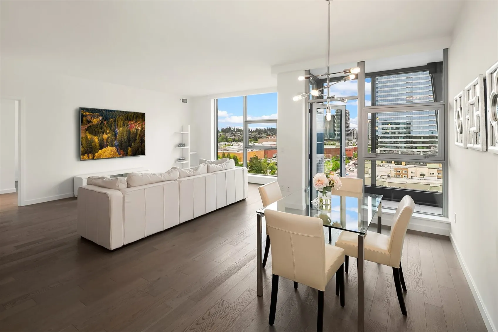 188 Bellevue Way NE #1502, Bellevue, WA 98004