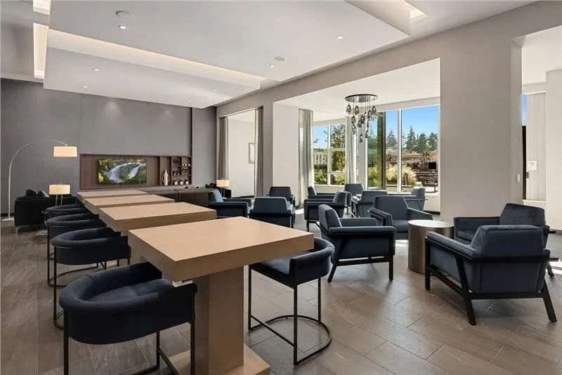 188 Bellevue Way NE #1502, Bellevue, WA 98004