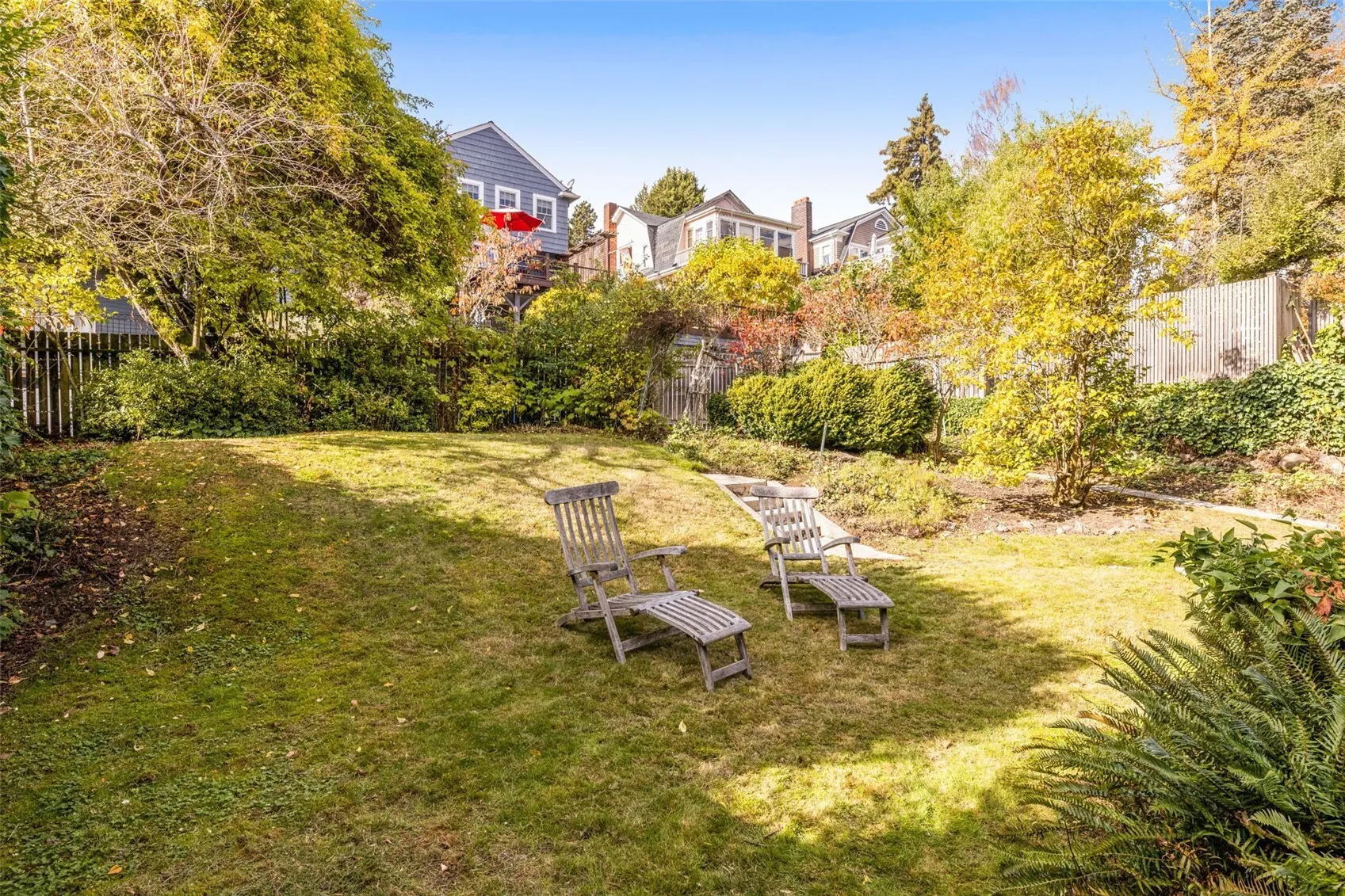 1123 38th Avenue , Seattle, WA 98122-5201