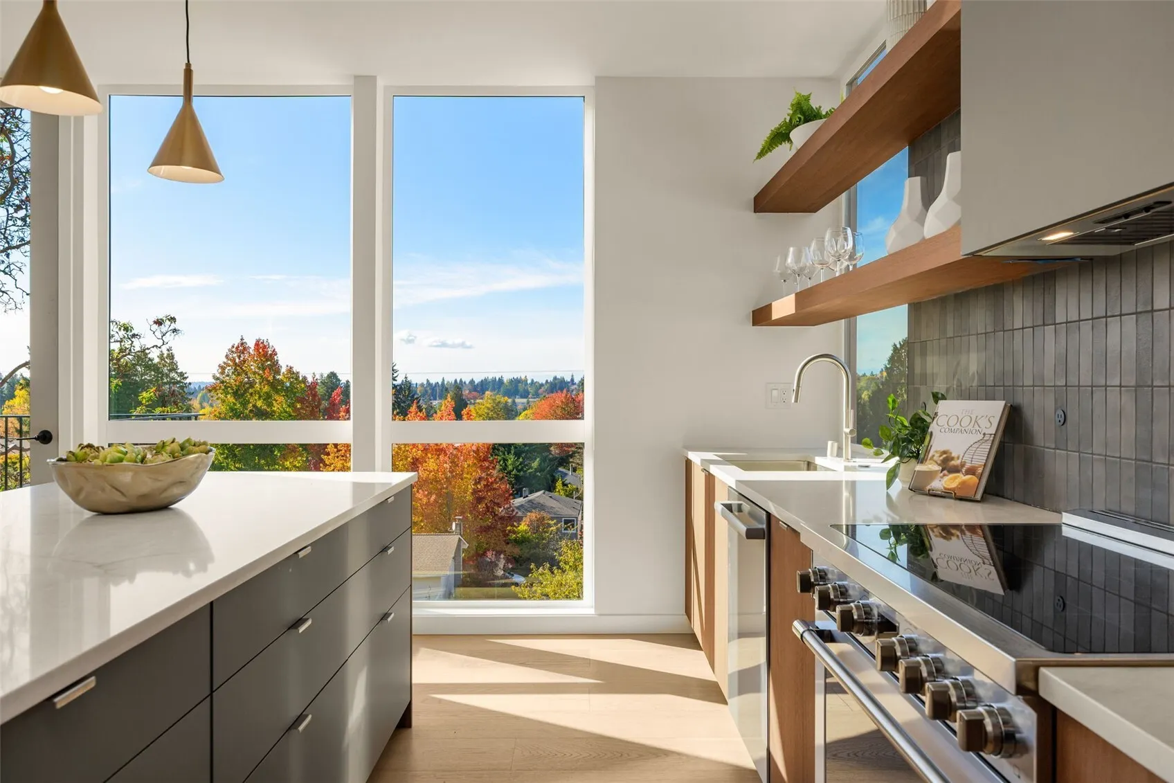 8149 14th Avenue SW, Seattle, WA 98106