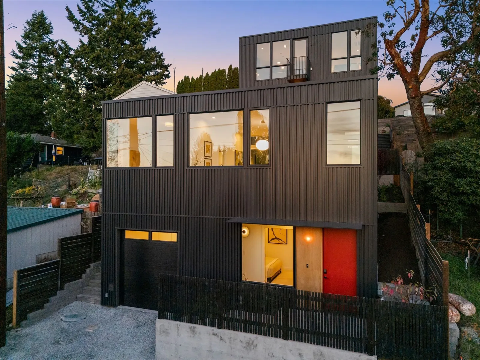 8147 14th Avenue SW, Seattle, WA 98106