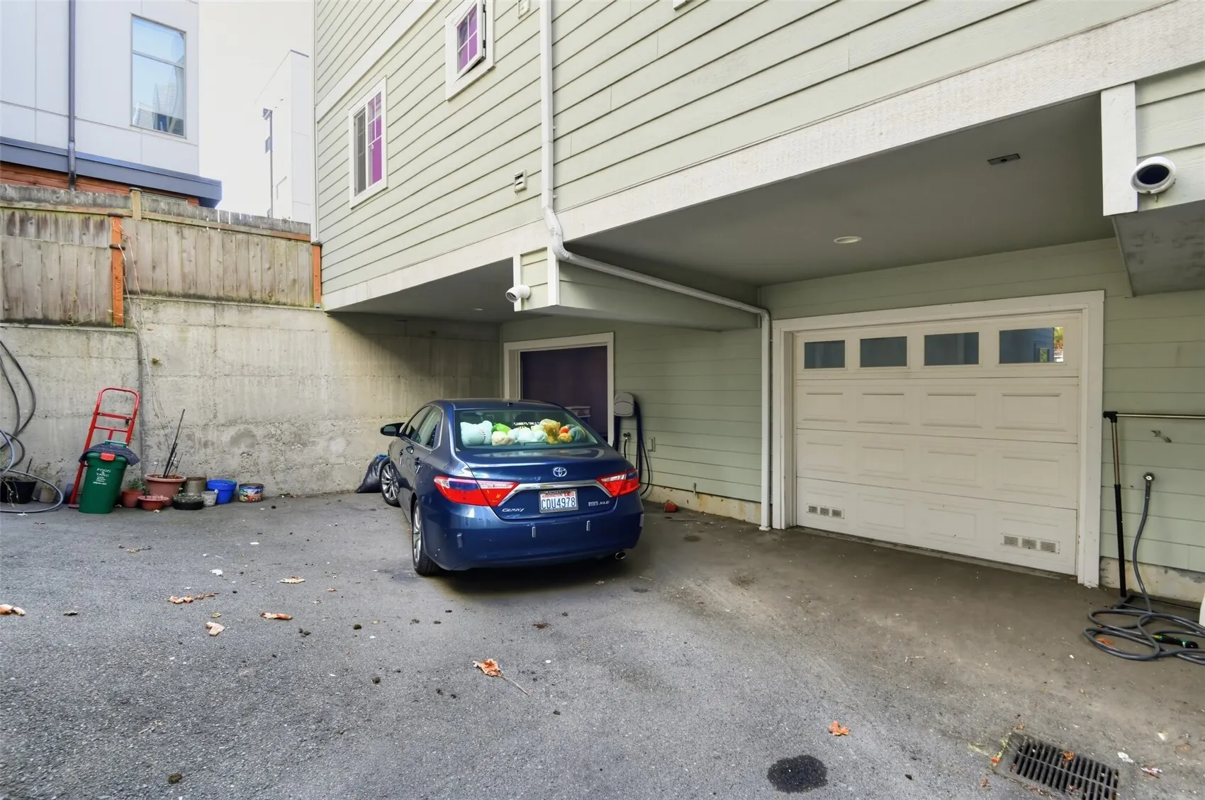 8374 Loyal Way NW #A, Seattle, WA 98117