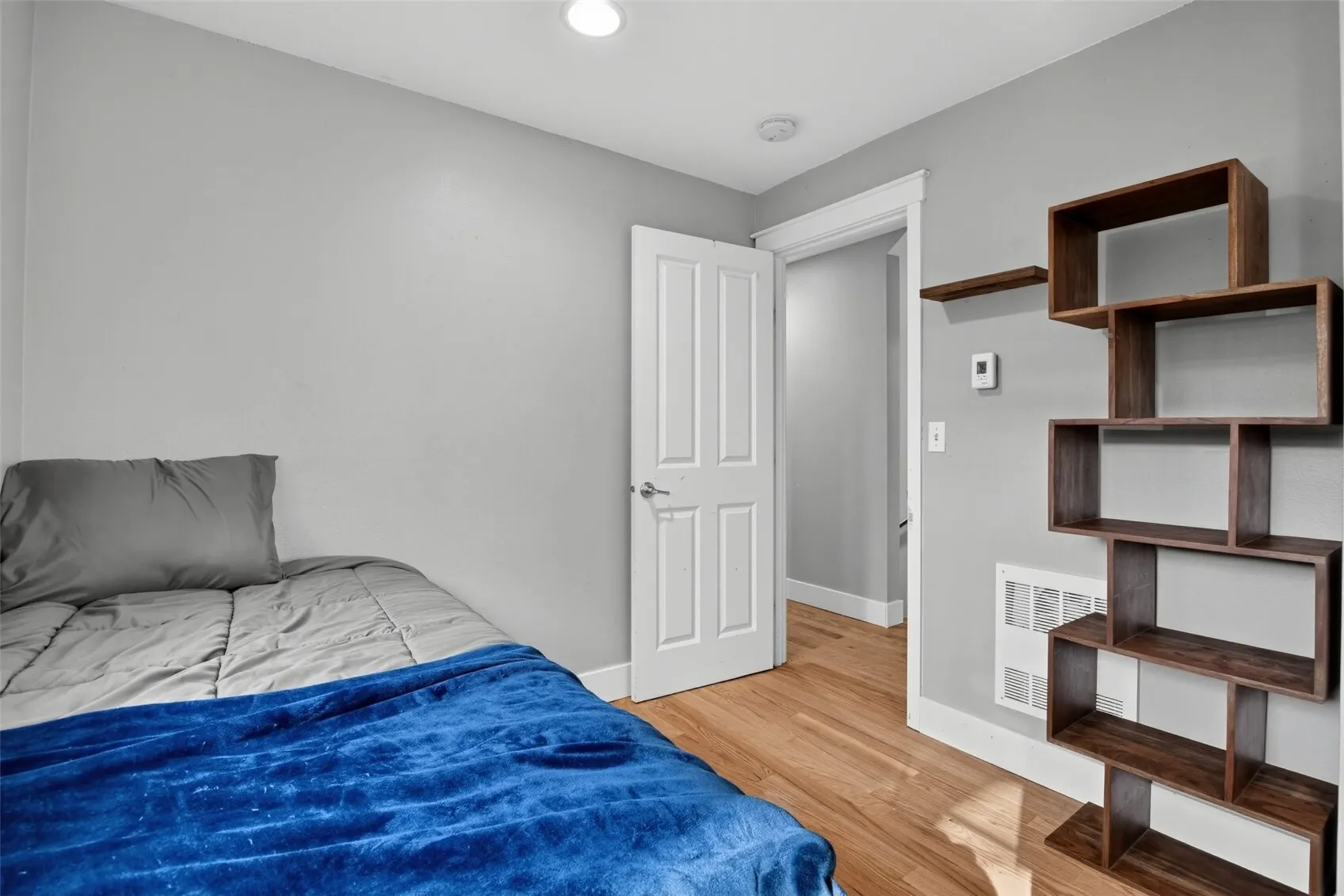 8374 Loyal Way NW #A, Seattle, WA 98117