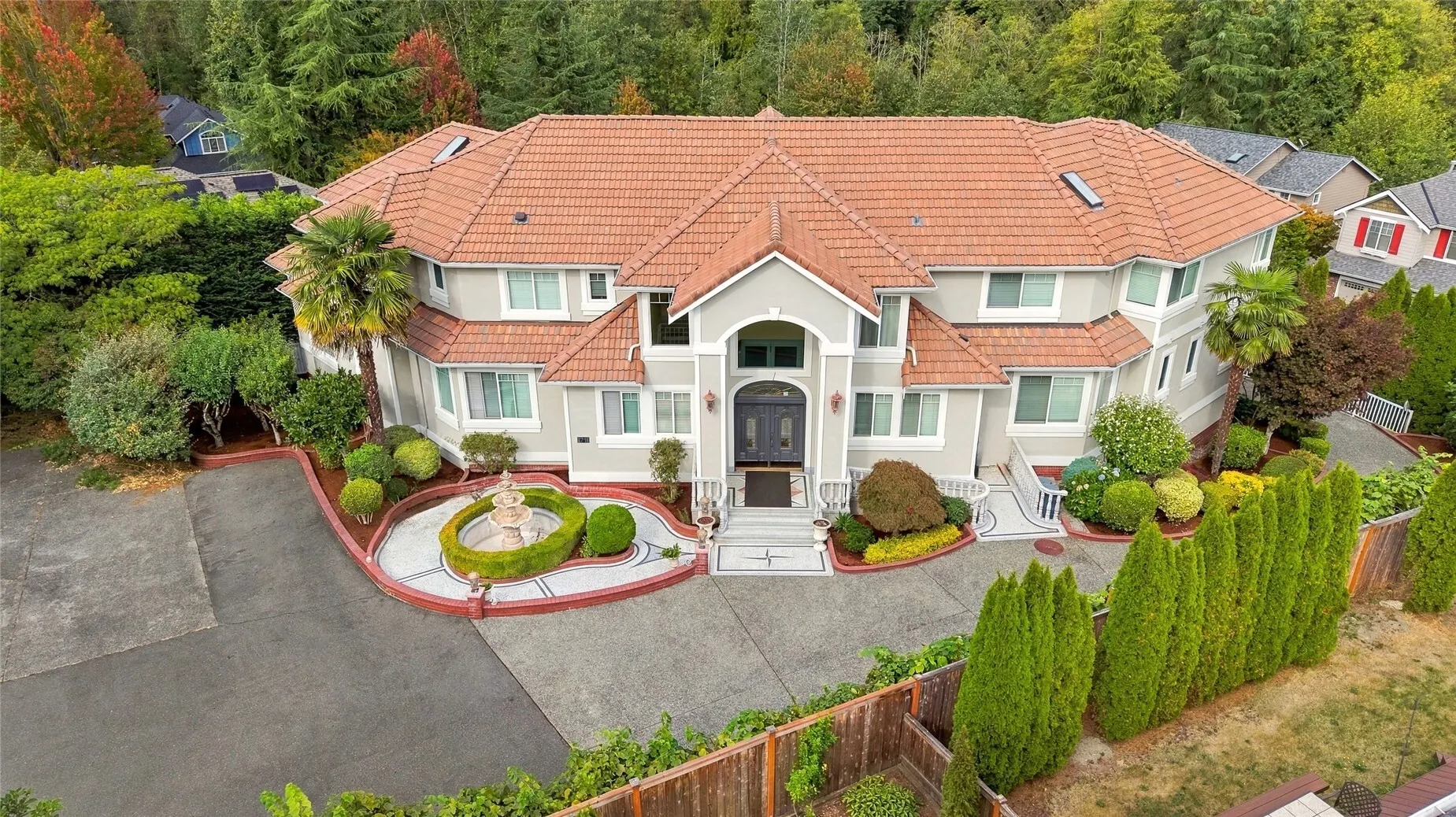 9216 132nd Avenue NE, Redmond, WA 98052