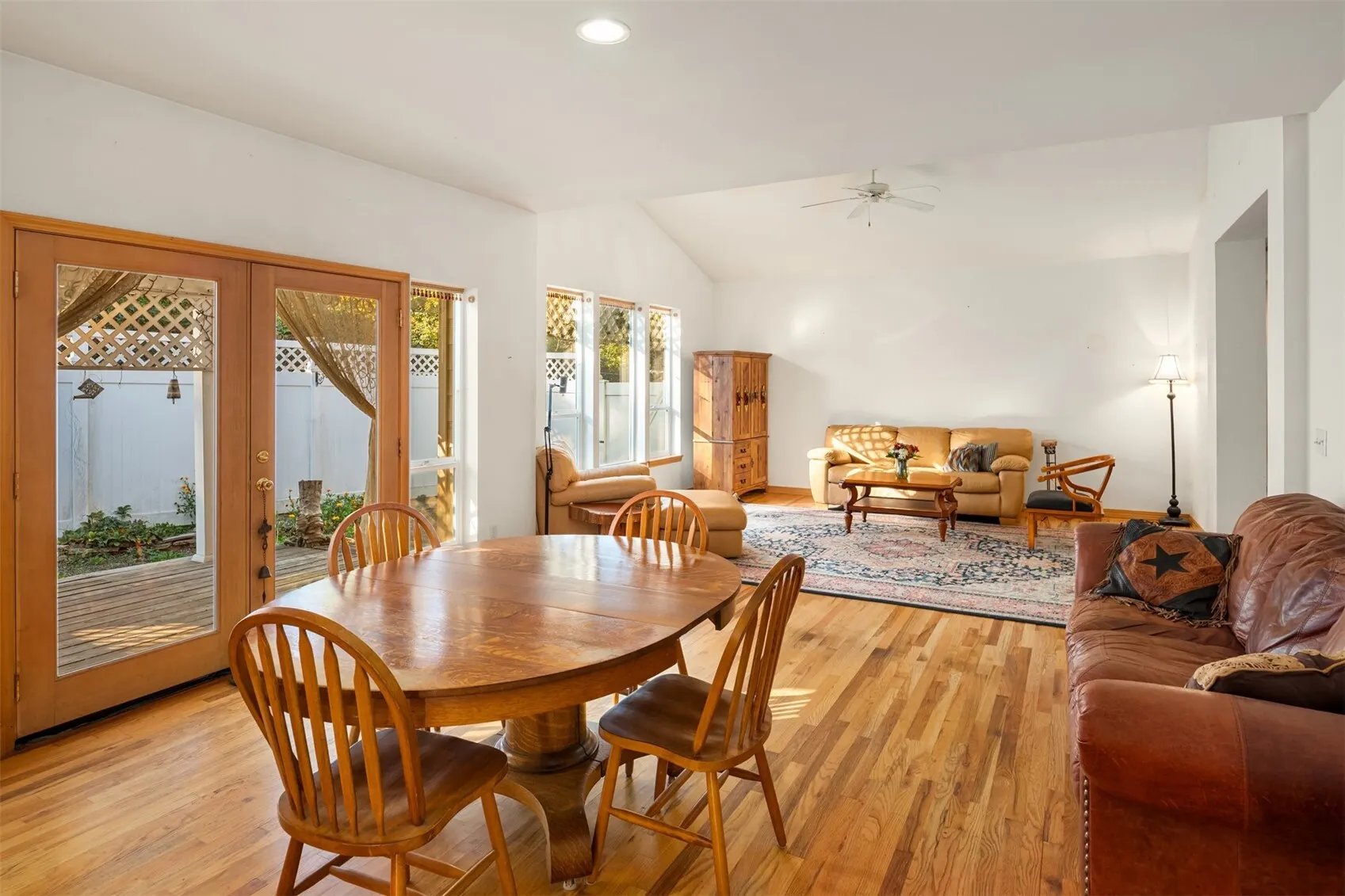5229 116th Avenue NE, Kirkland, WA 98033