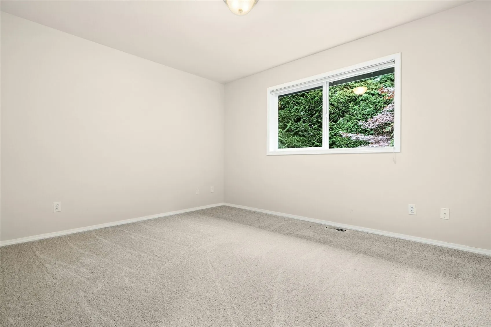 19410 2nd Drive SE #B, Bothell, WA 98012