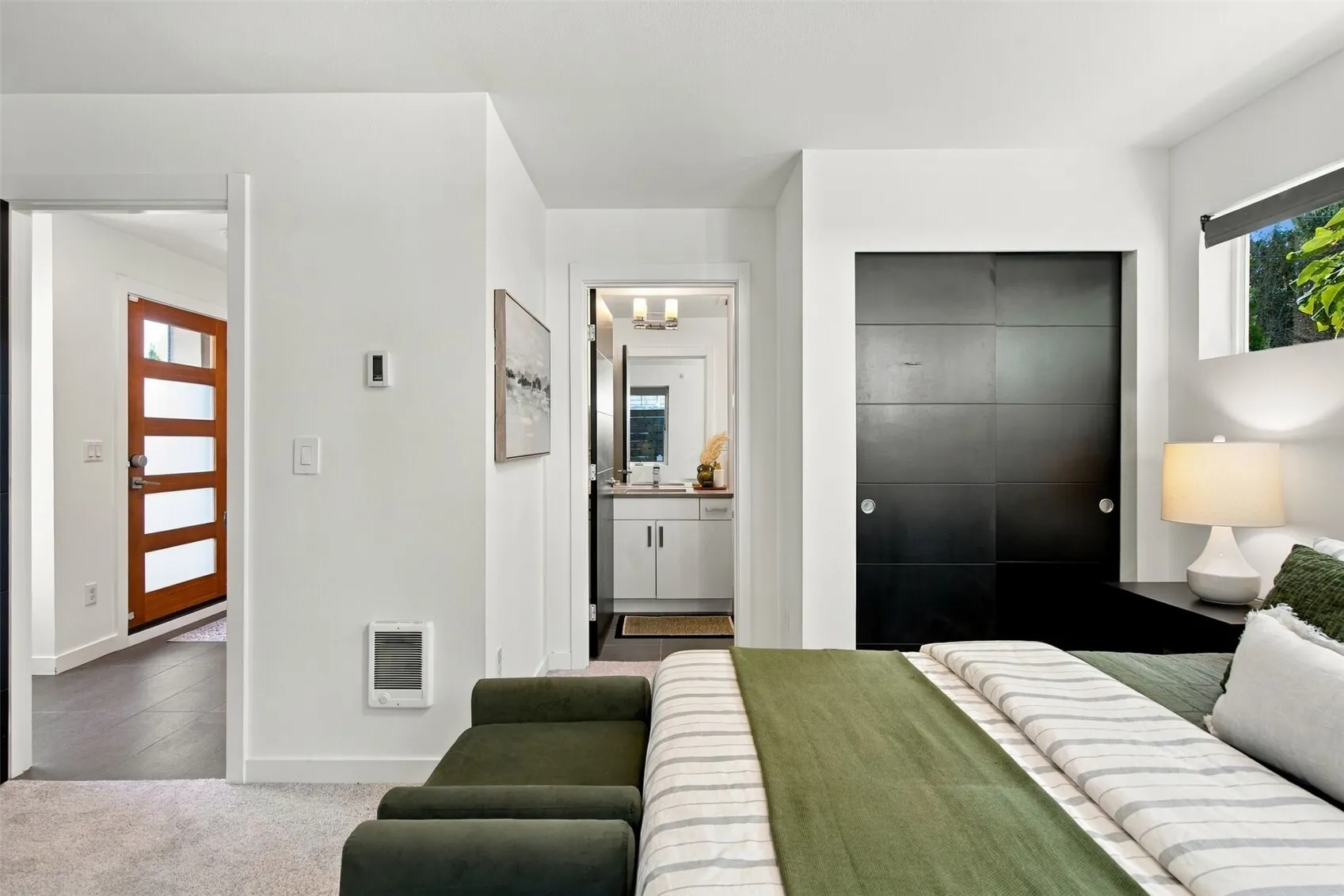 733 Martin Luther King Jr Way , Seattle, WA 98144
