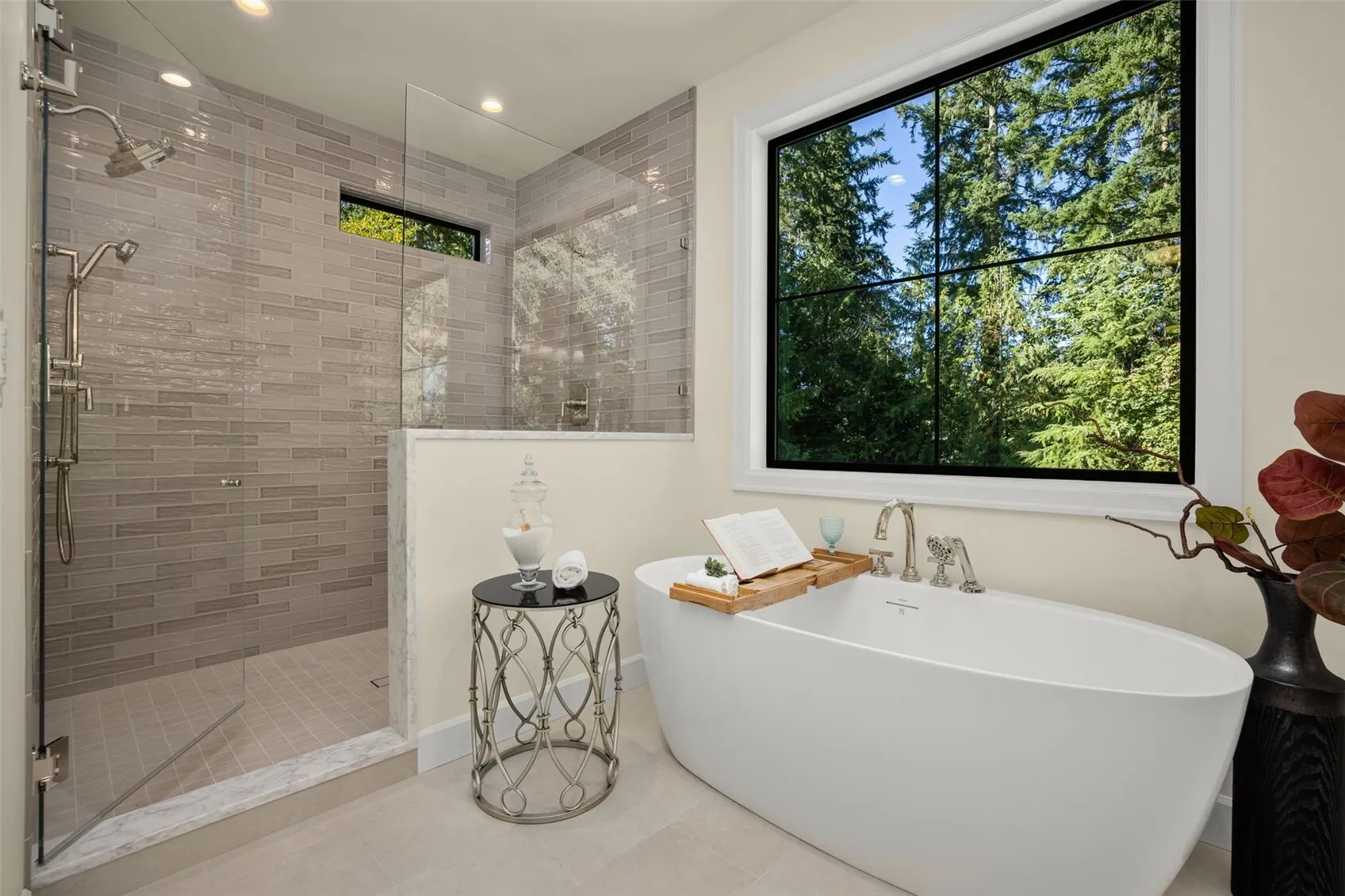 21450 NE 79th Street , Redmond, WA 98053