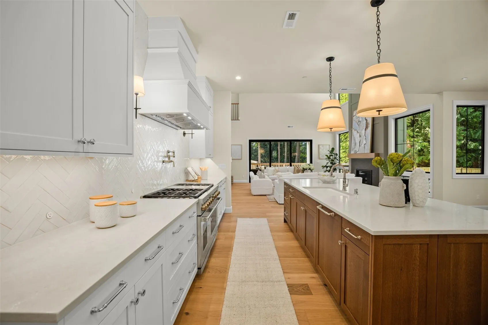 21450 NE 79th Street , Redmond, WA 98053