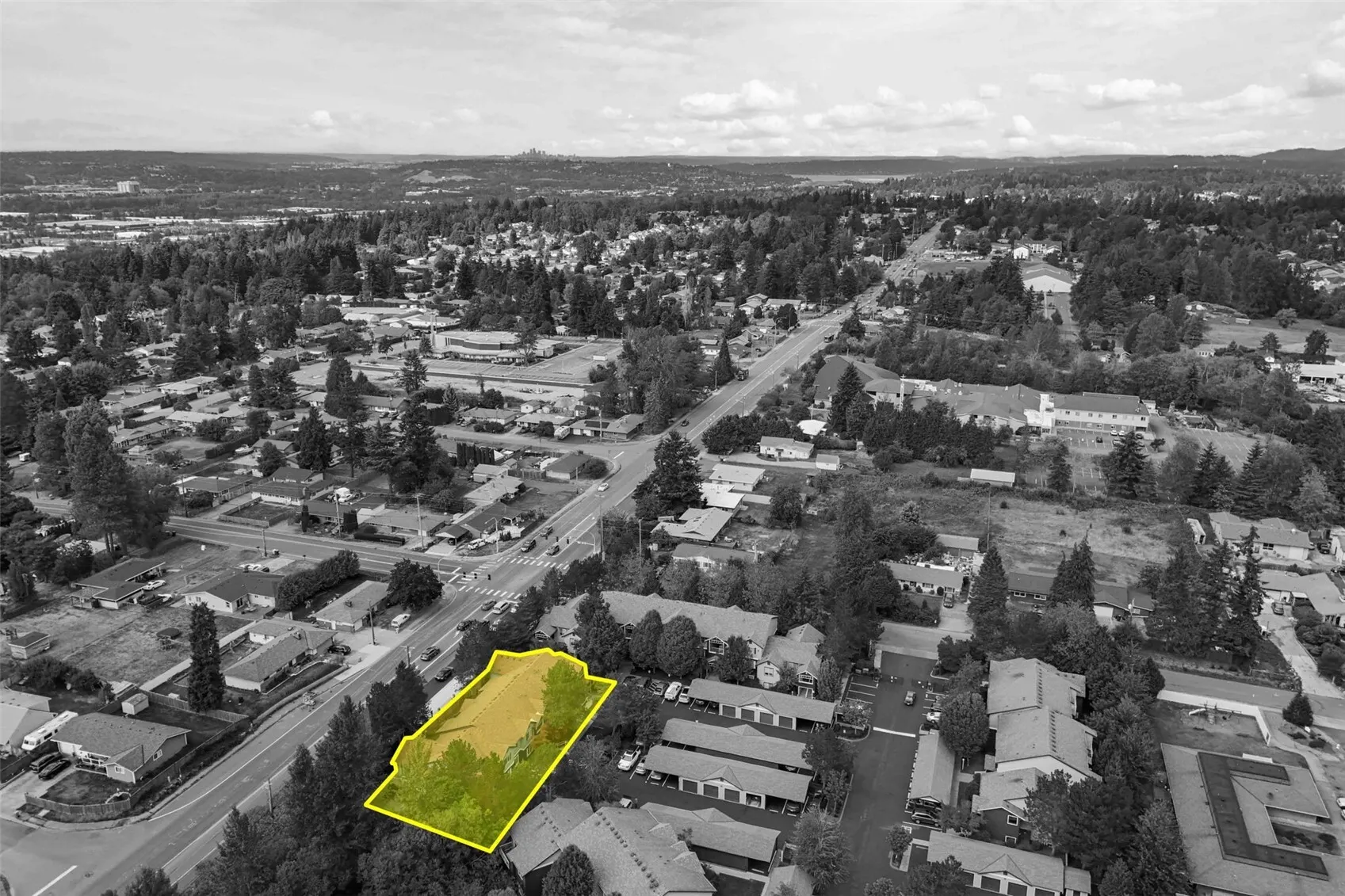 10825 SE 200th Street #B102, Kent, WA 98031