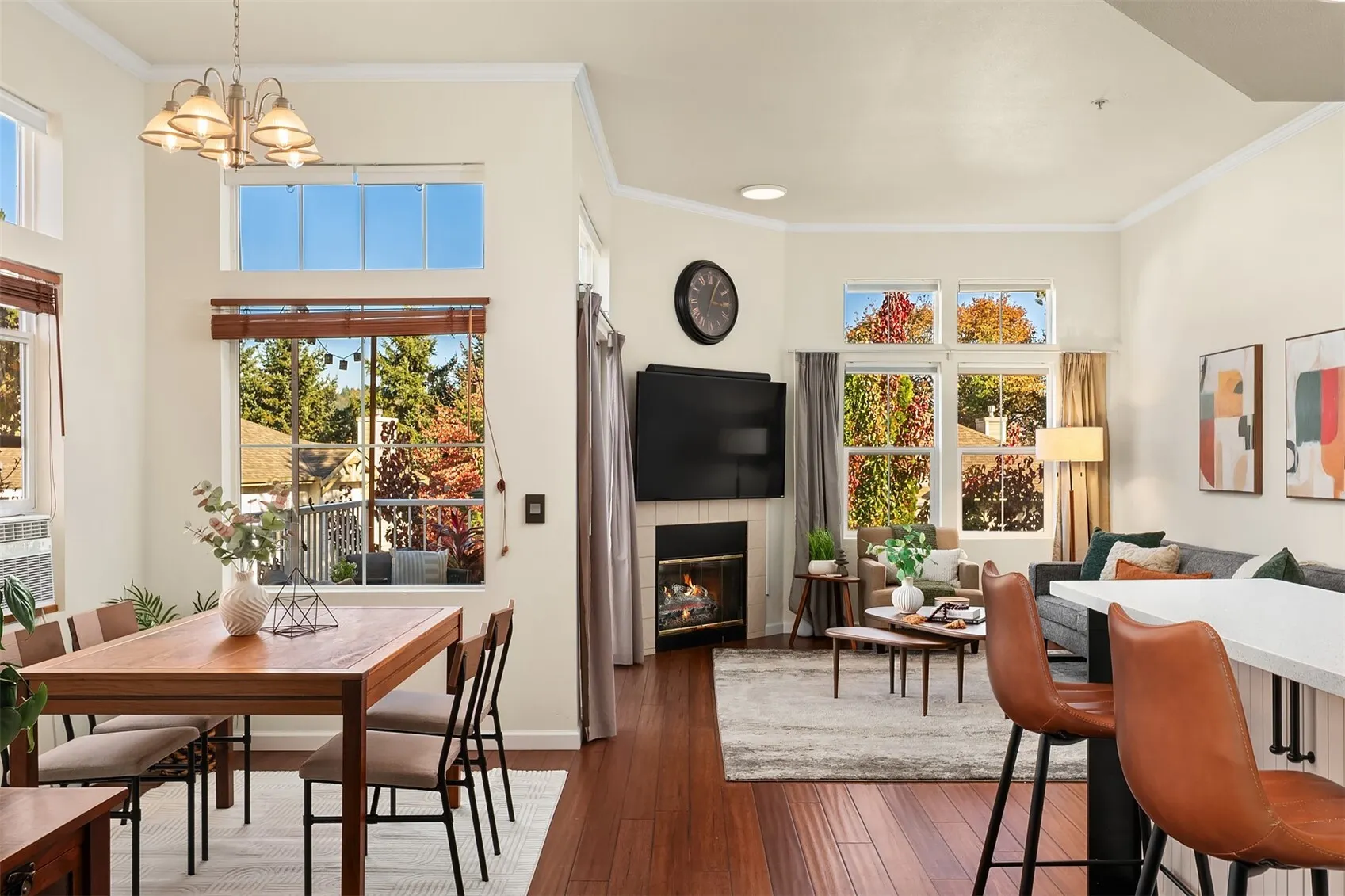 2038 Newport Way NW #11-3, Issaquah, WA 98027