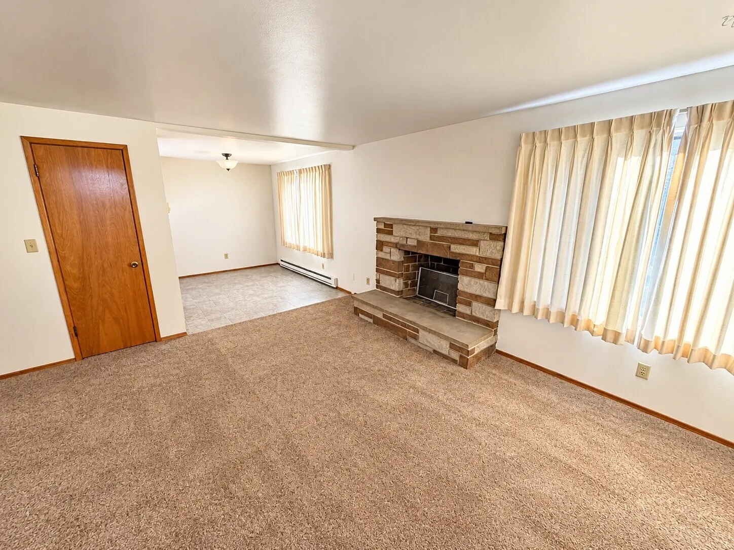 6550 Greeenwood Avenue N, Seattle, WA 98103