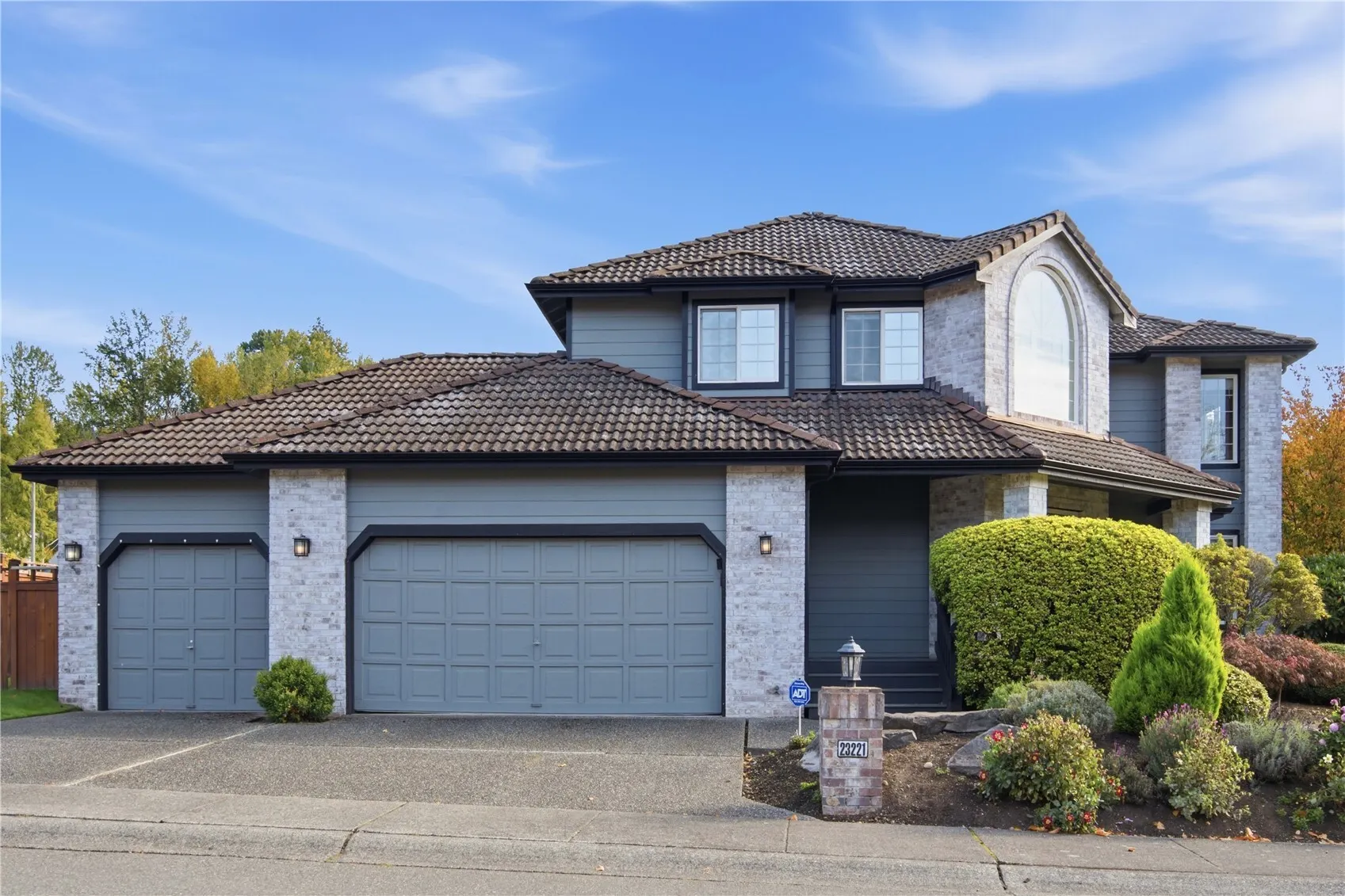 23221 14th Place , Bothell, WA 98021