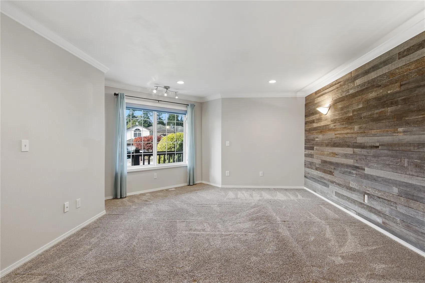 23221 14th Place , Bothell, WA 98021