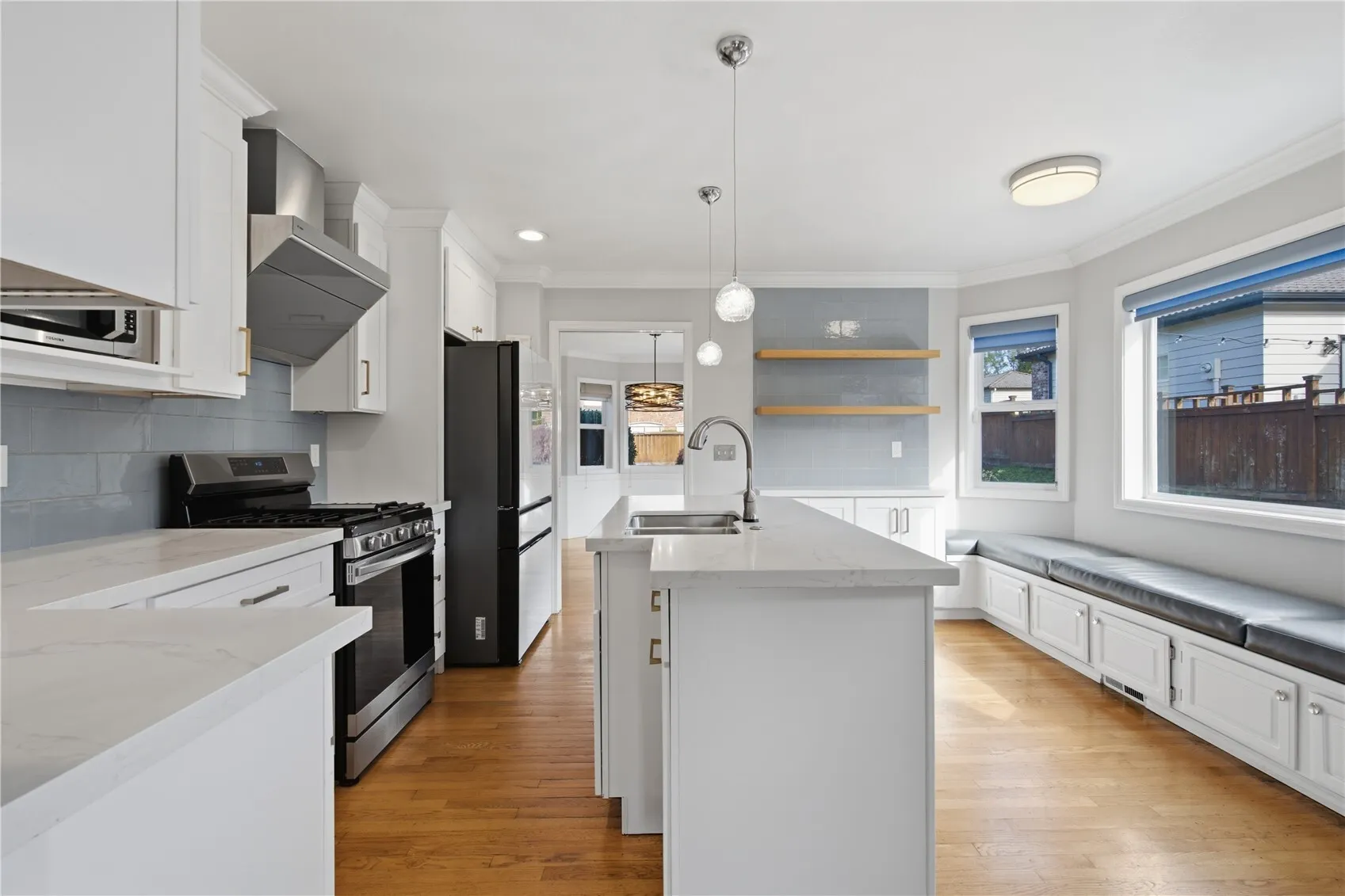 23221 14th Place , Bothell, WA 98021