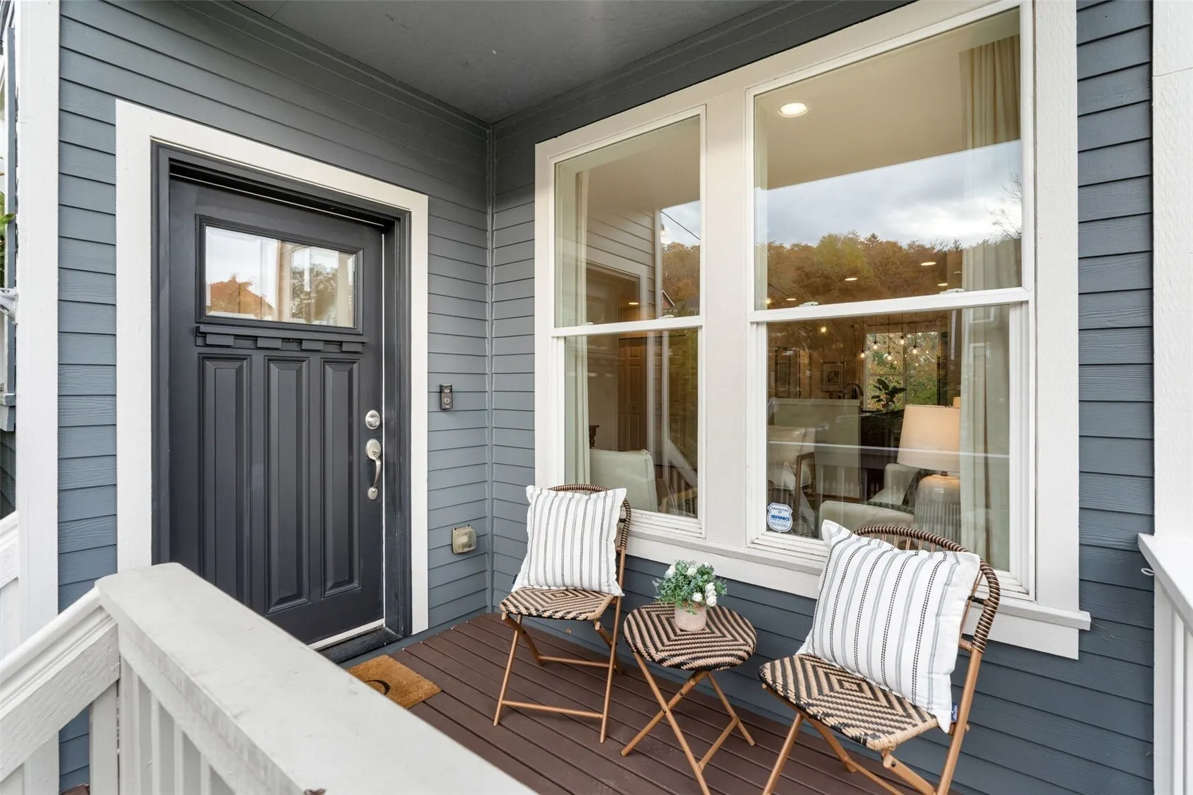 4164 29th Avenue S, Seattle, WA 98108