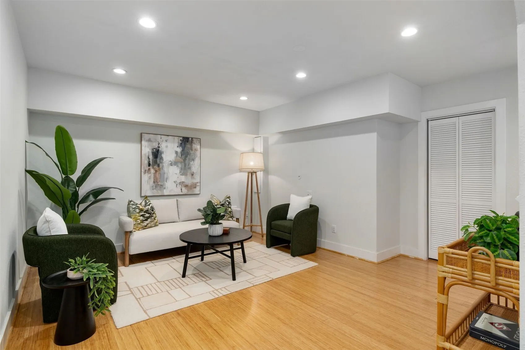 4164 29th Avenue S, Seattle, WA 98108