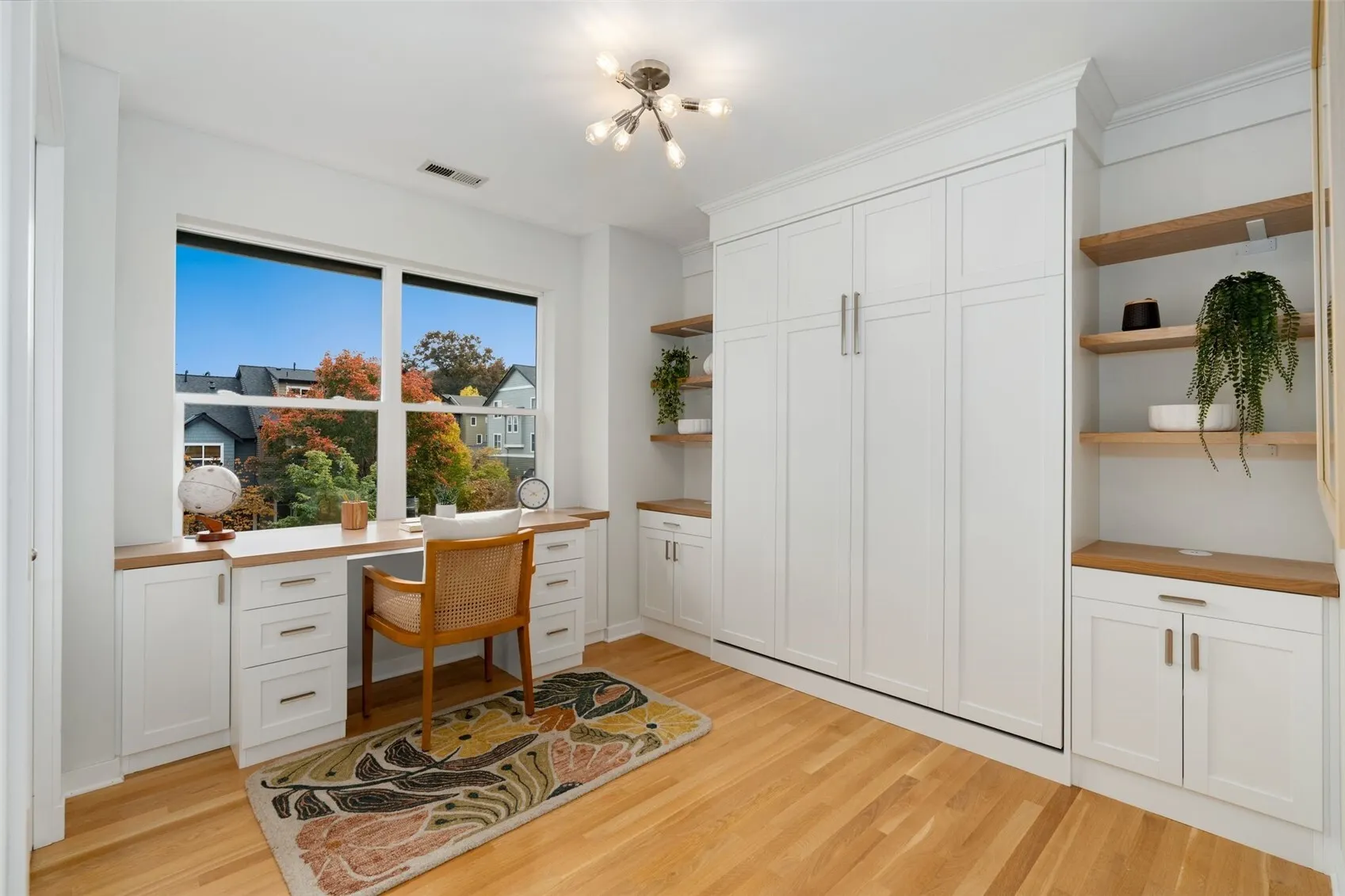 4164 29th Avenue S, Seattle, WA 98108