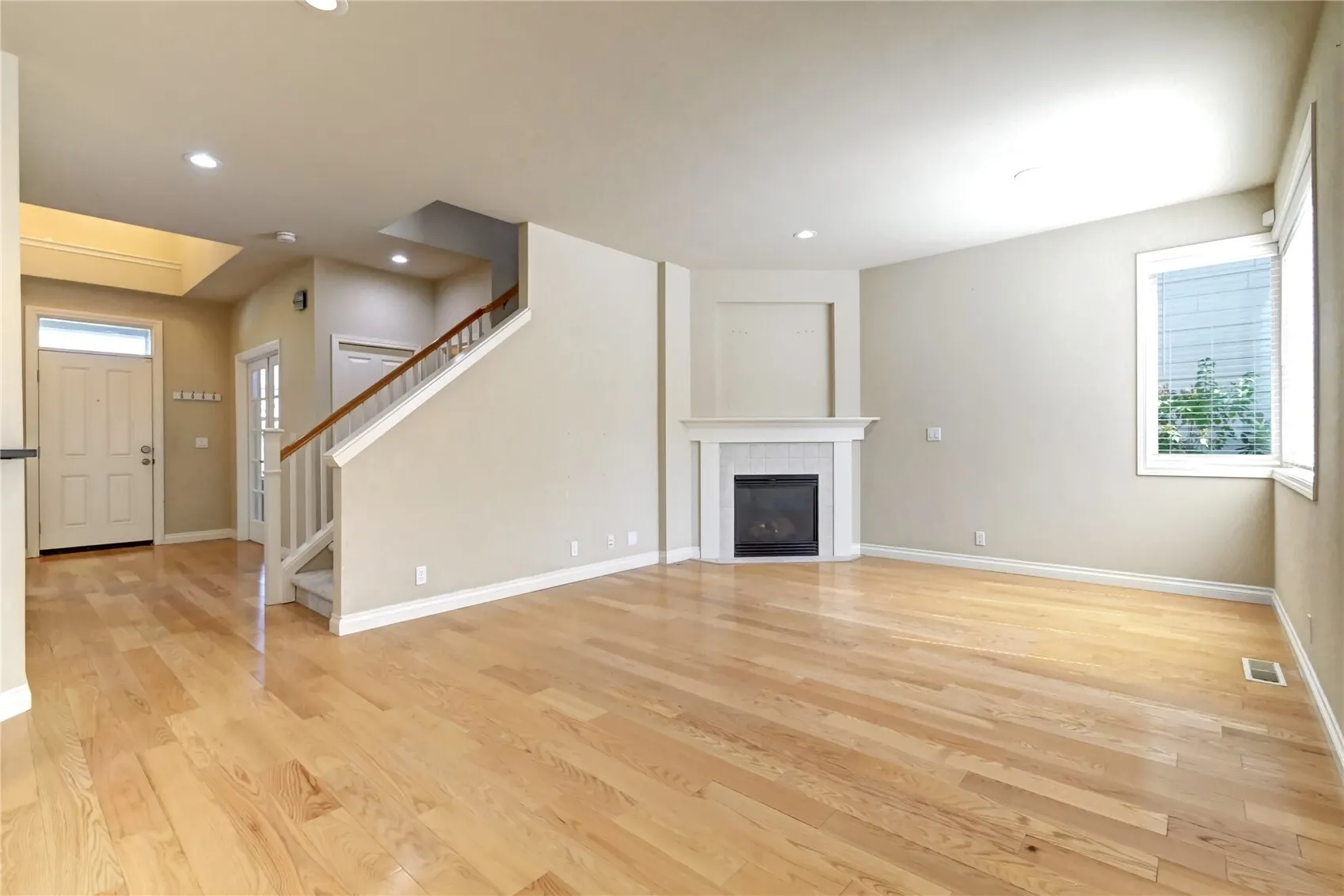 18947 NE 68th Street , Redmond, WA 98052