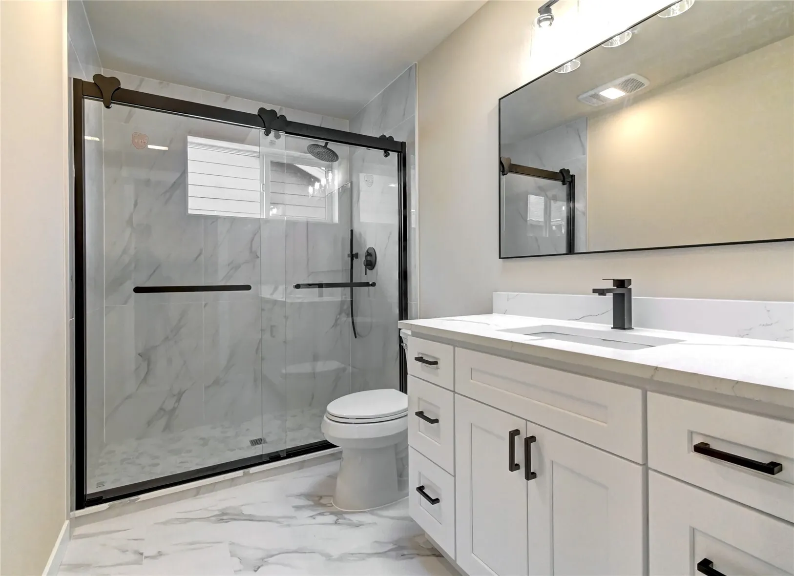 18947 NE 68th Street , Redmond, WA 98052