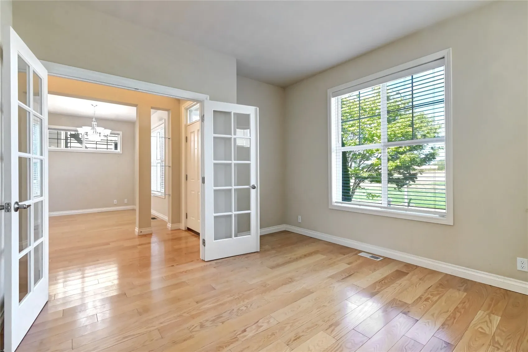 18947 NE 68th Street , Redmond, WA 98052