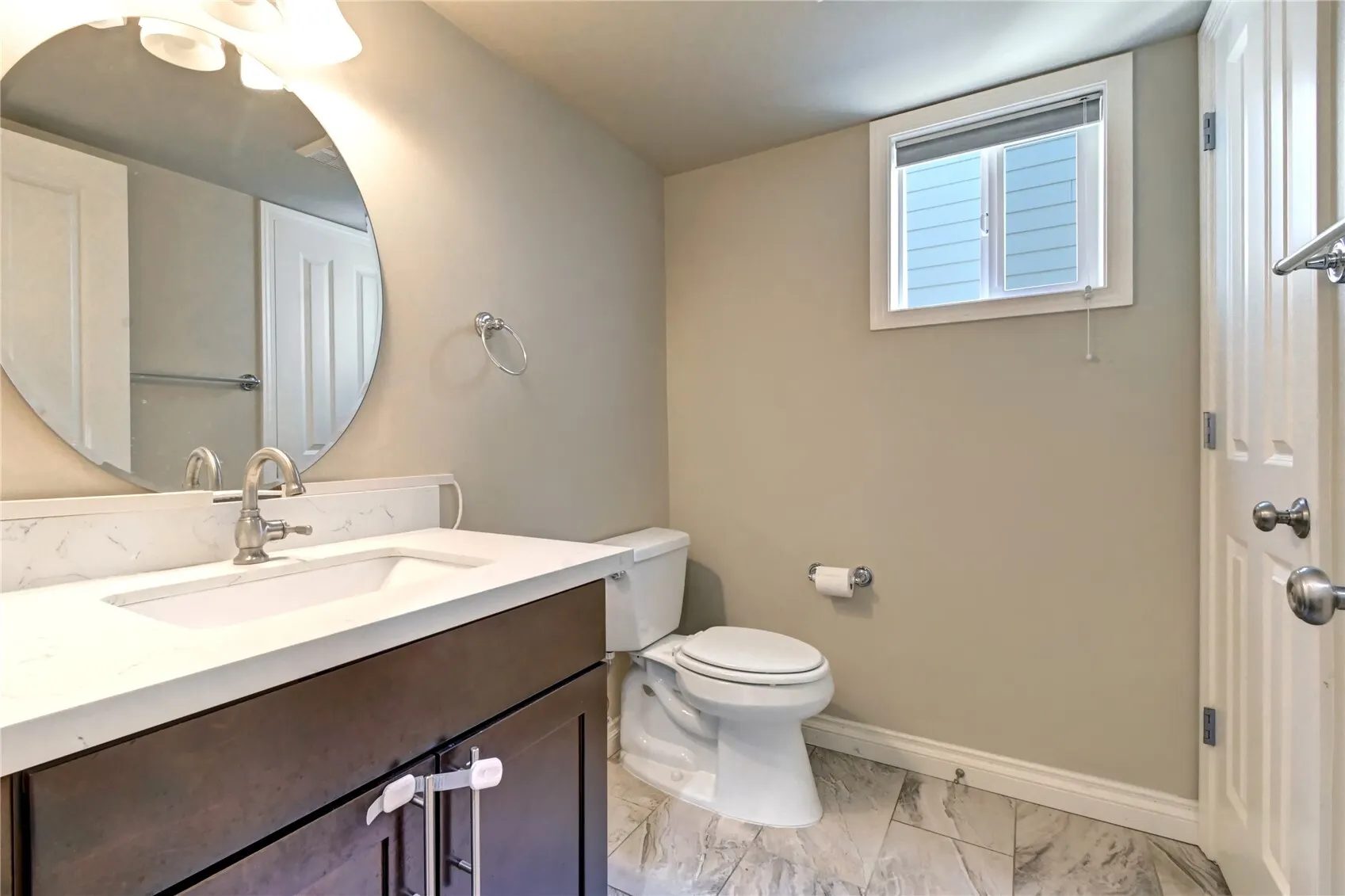 18947 NE 68th Street , Redmond, WA 98052