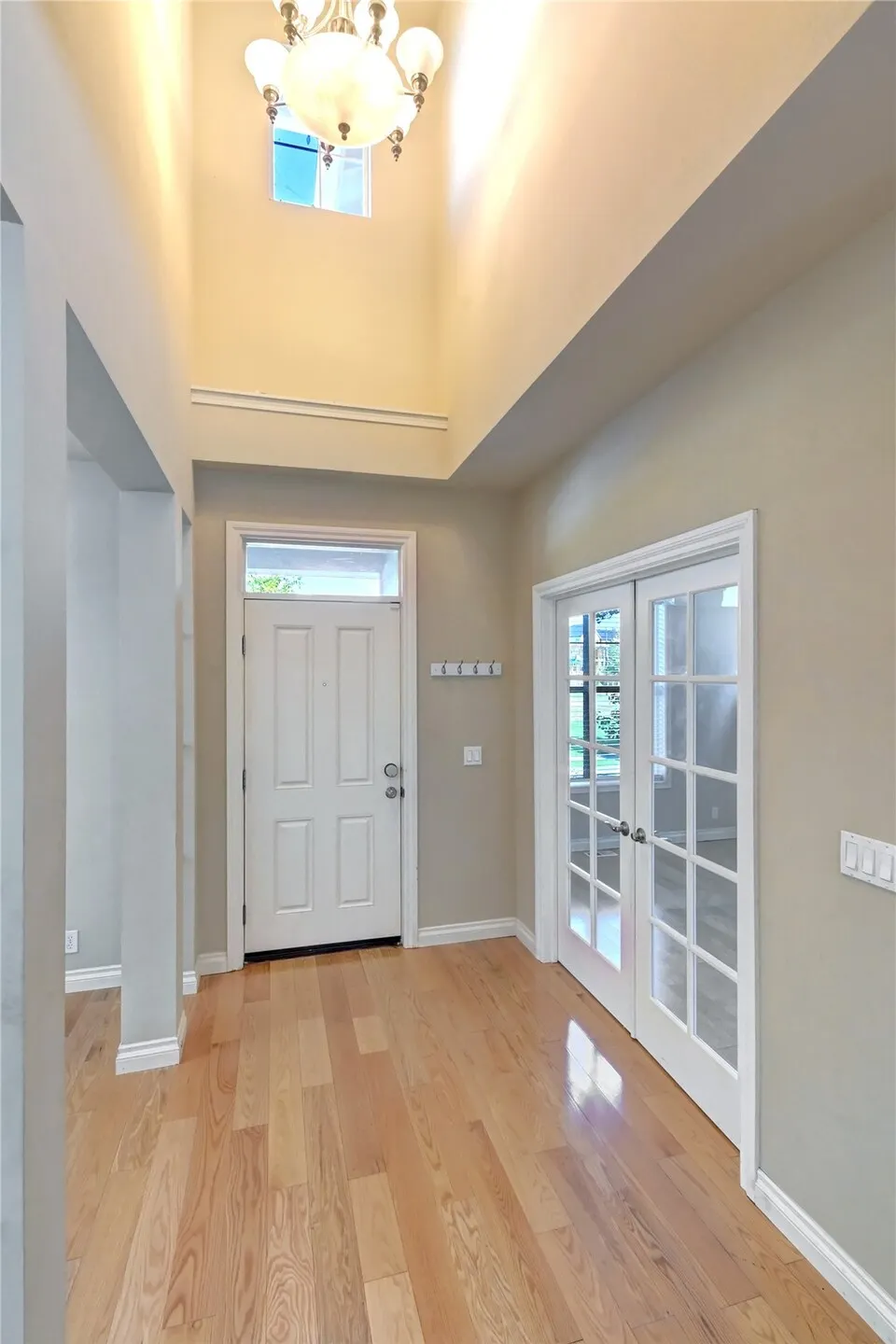 18947 NE 68th Street , Redmond, WA 98052
