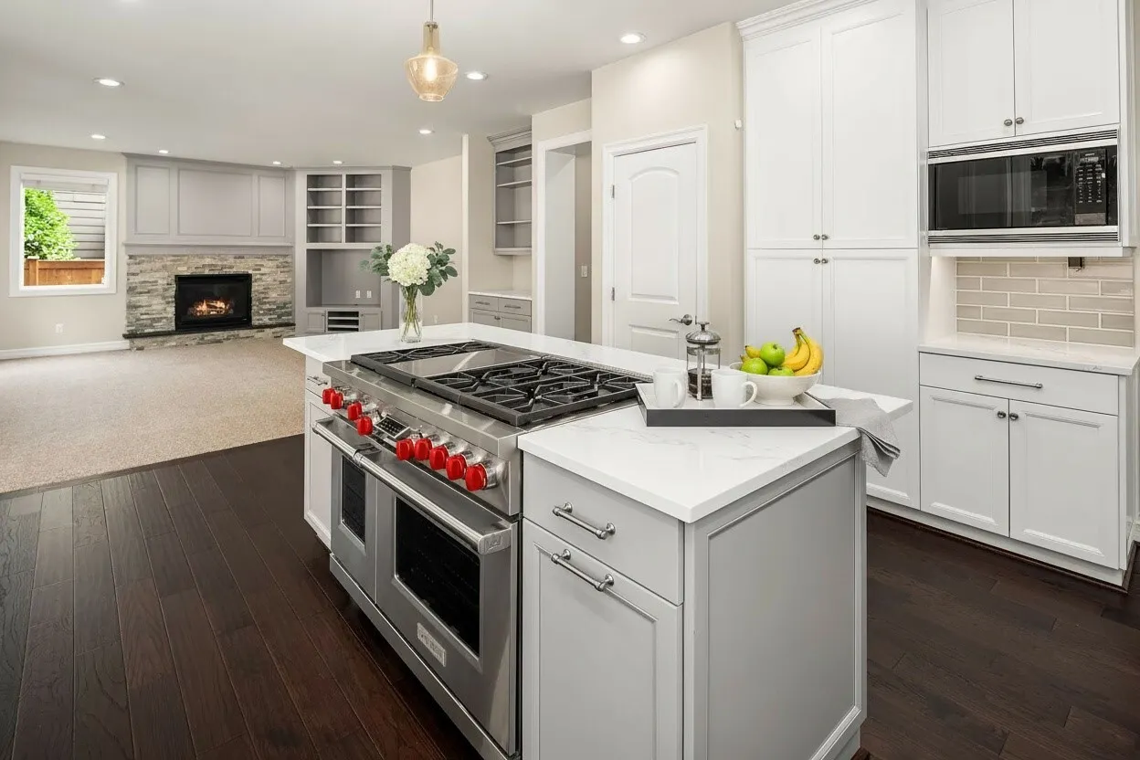 27534 SE 28th Place , Sammamish, WA 98075
