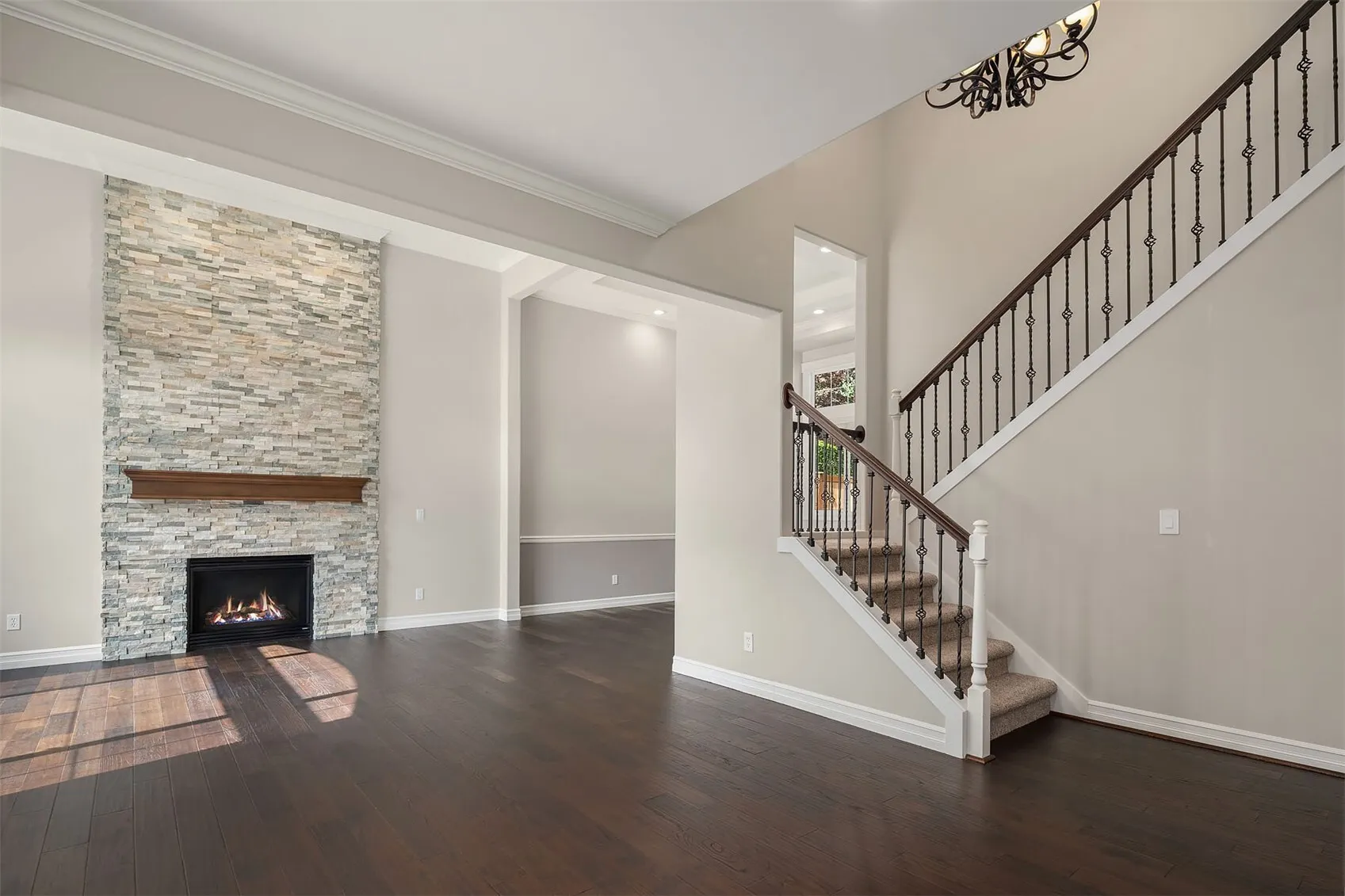 27534 SE 28th Place , Sammamish, WA 98075