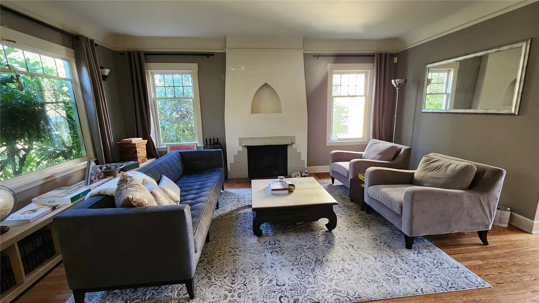 1210 25th Avenue E, Seattle, WA 98112