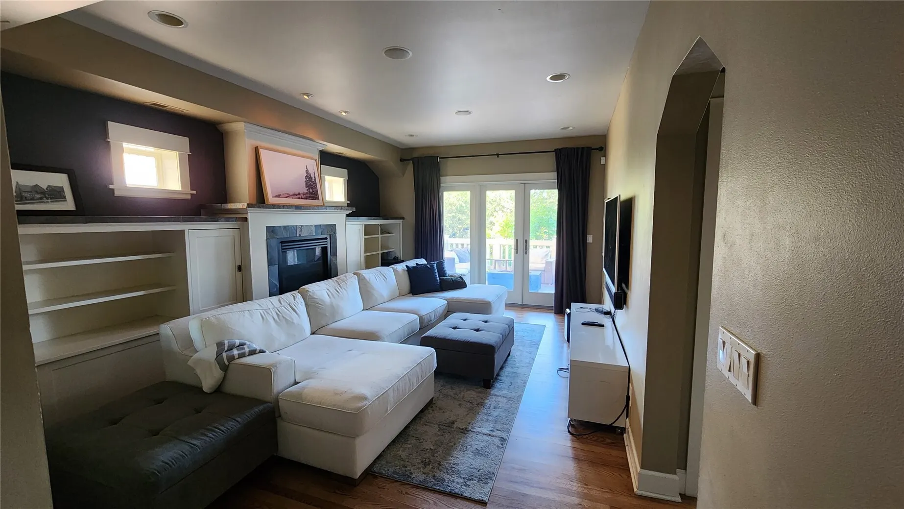1210 25th Avenue E, Seattle, WA 98112