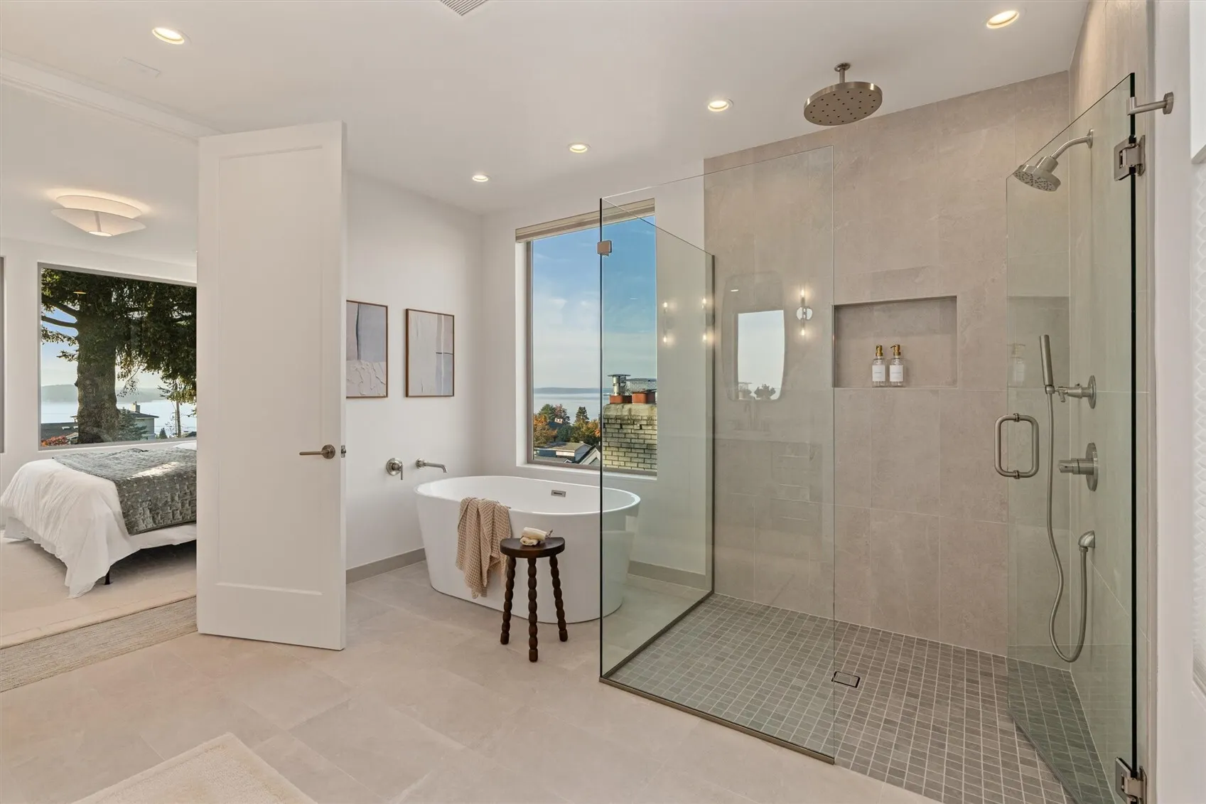 3839 54th Avenue SW, Seattle, WA 98116