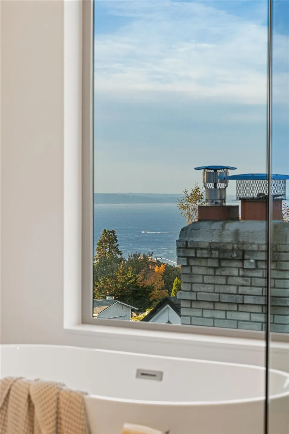 3839 54th Avenue SW, Seattle, WA 98116