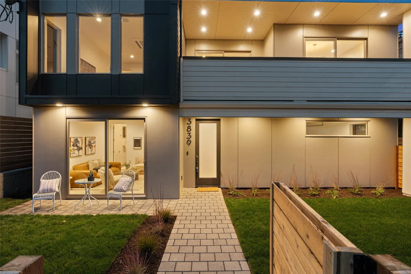 3839 54th Avenue SW, Seattle, WA 98116