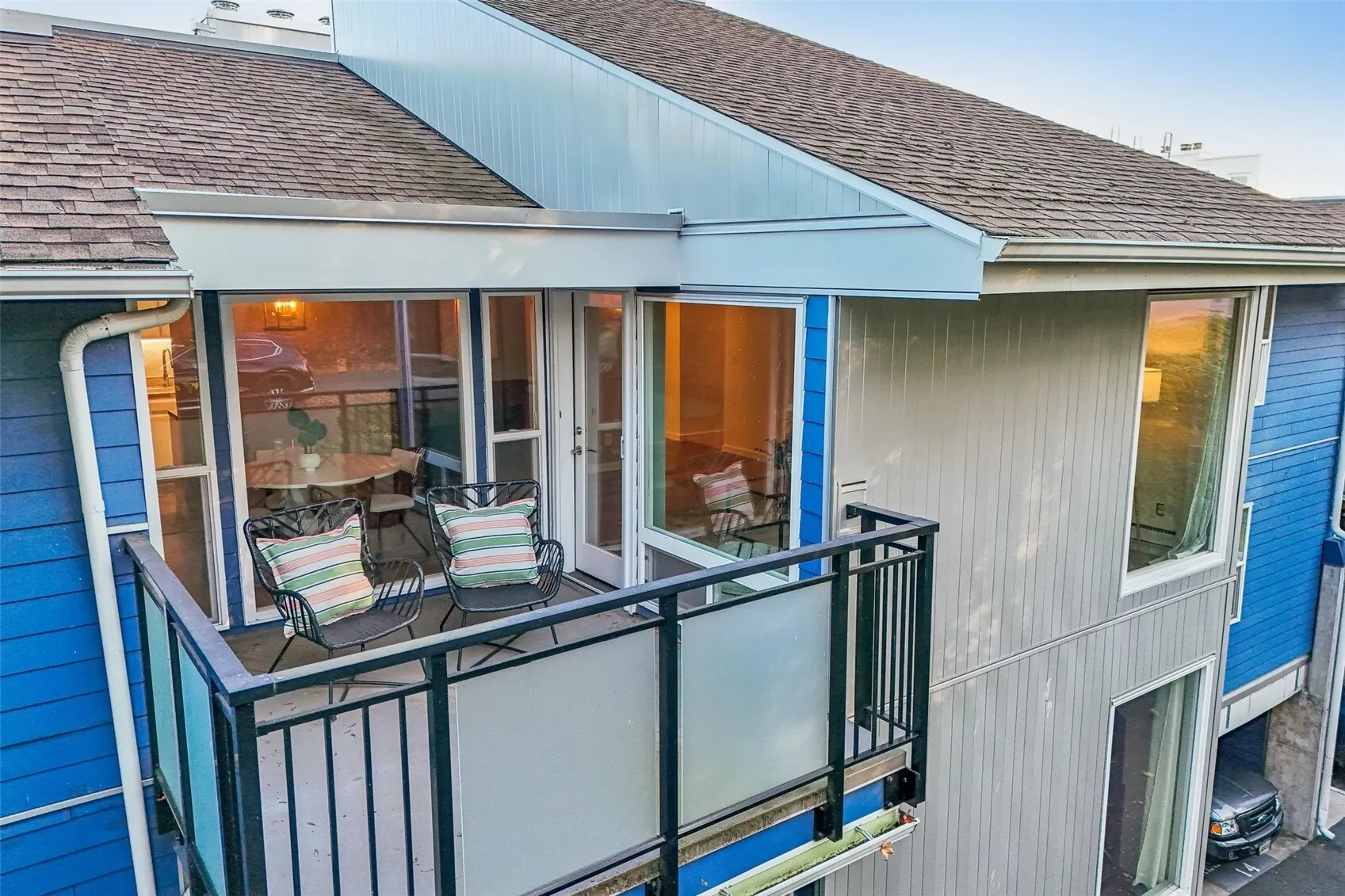 2510 W Bertona Street #431, Seattle, WA 98199