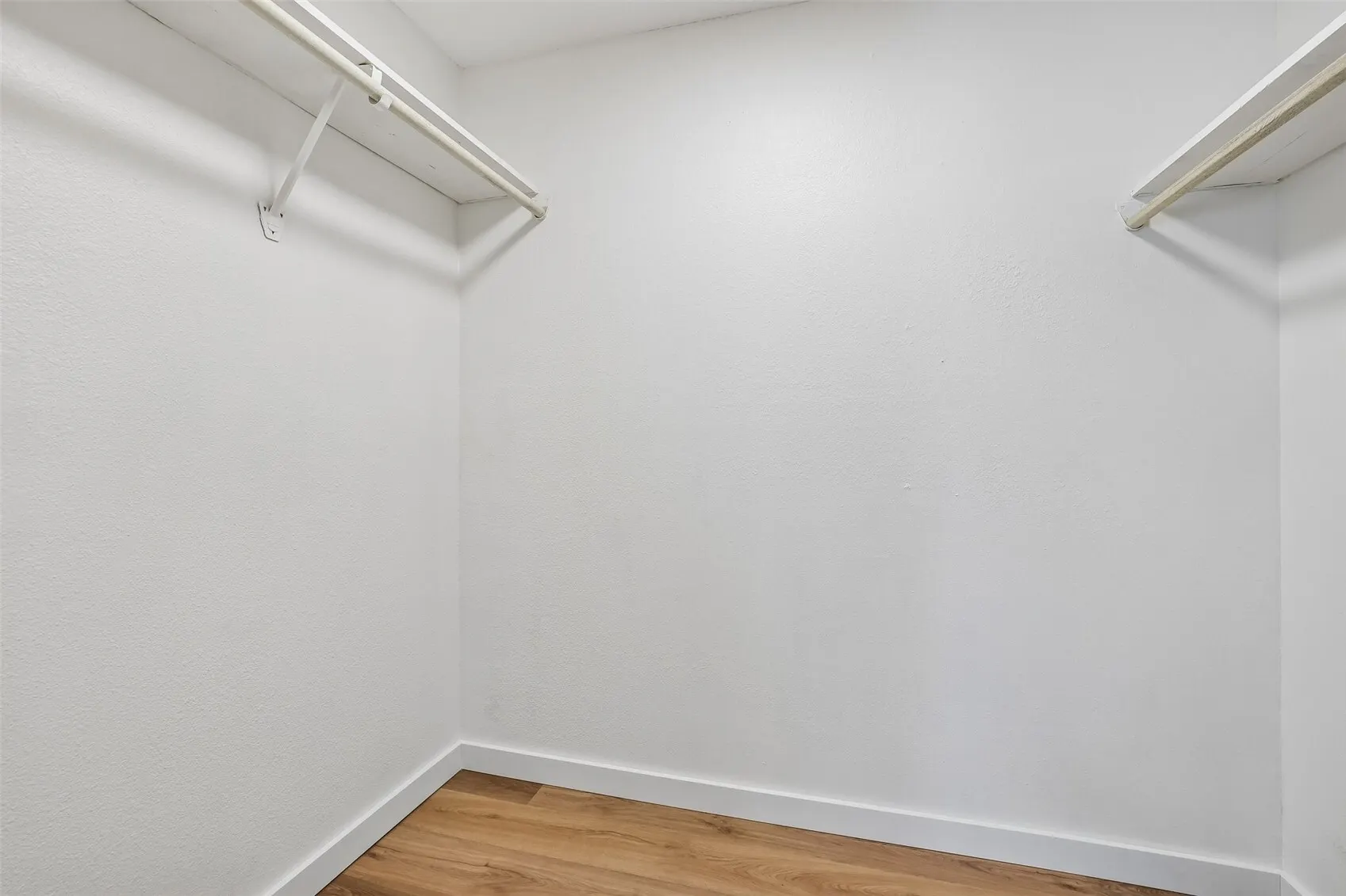 2510 W Bertona Street #431, Seattle, WA 98199