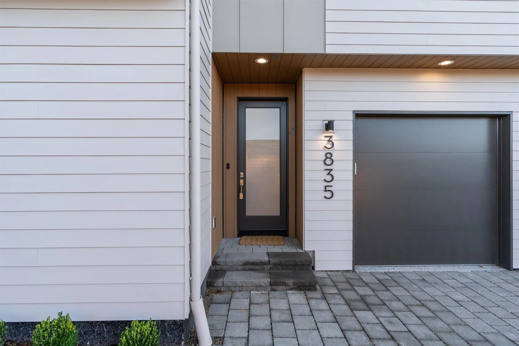 3835 54th Avenue SW, Seattle, WA 98116