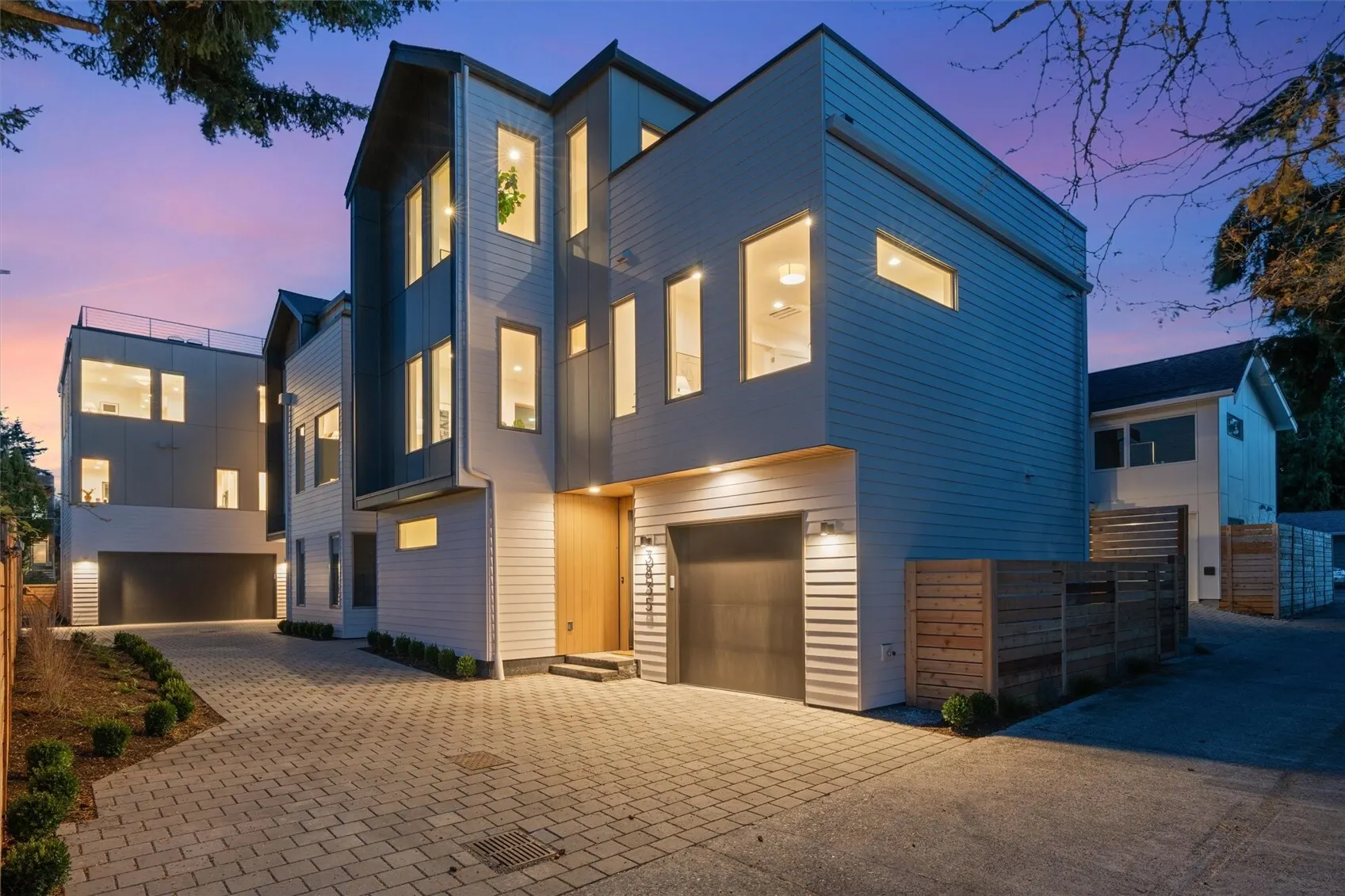 3835 54th Avenue SW, Seattle, WA 98116