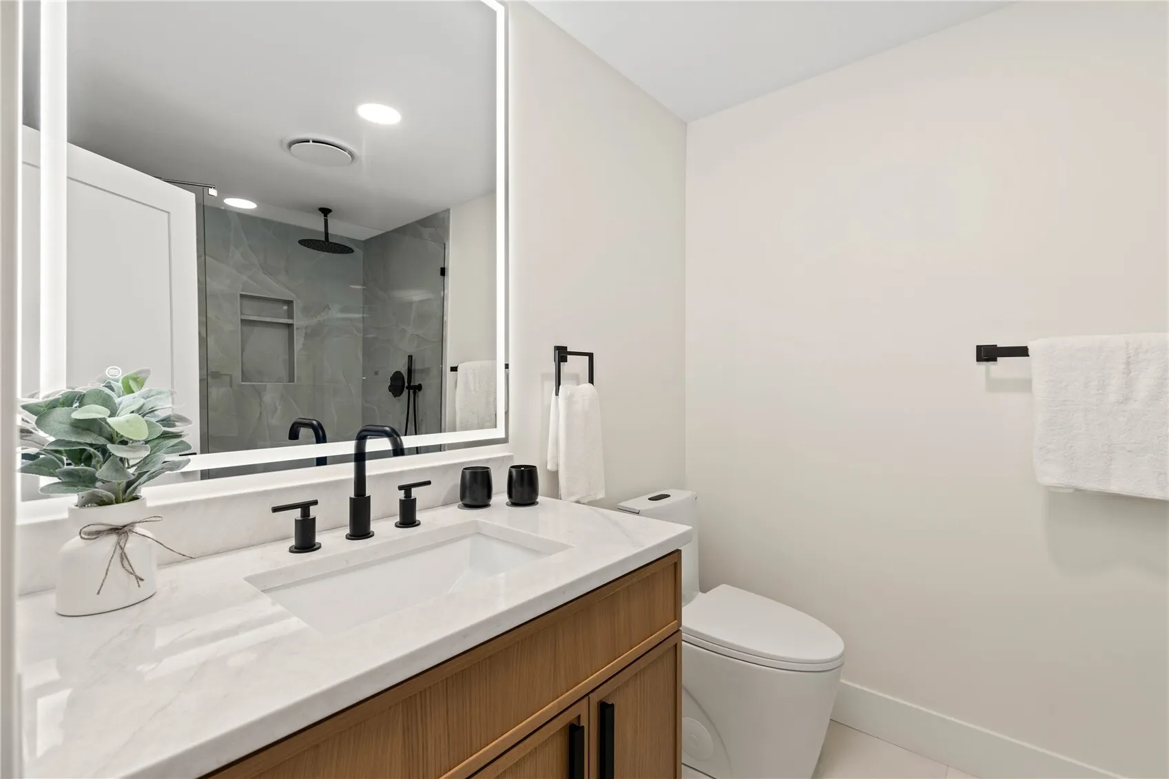 20921 W Richmond Road , Bothell, WA 98021