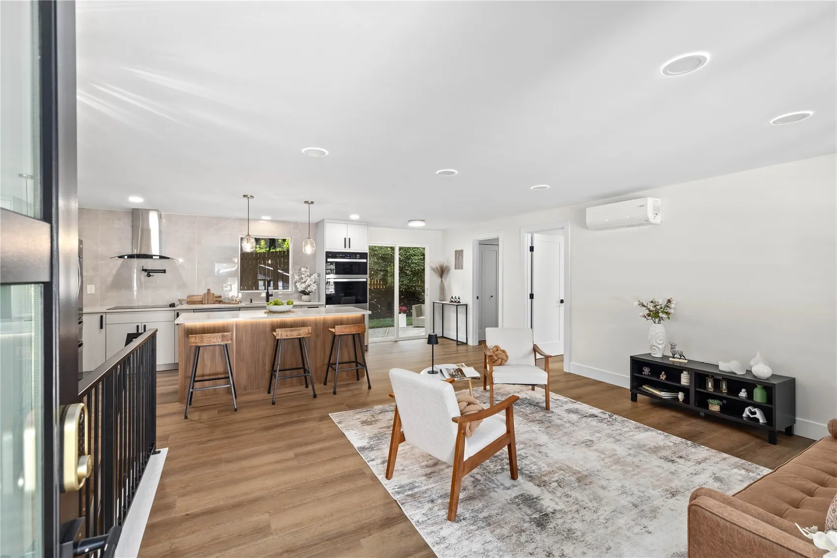 20921 W Richmond Road , Bothell, WA 98021