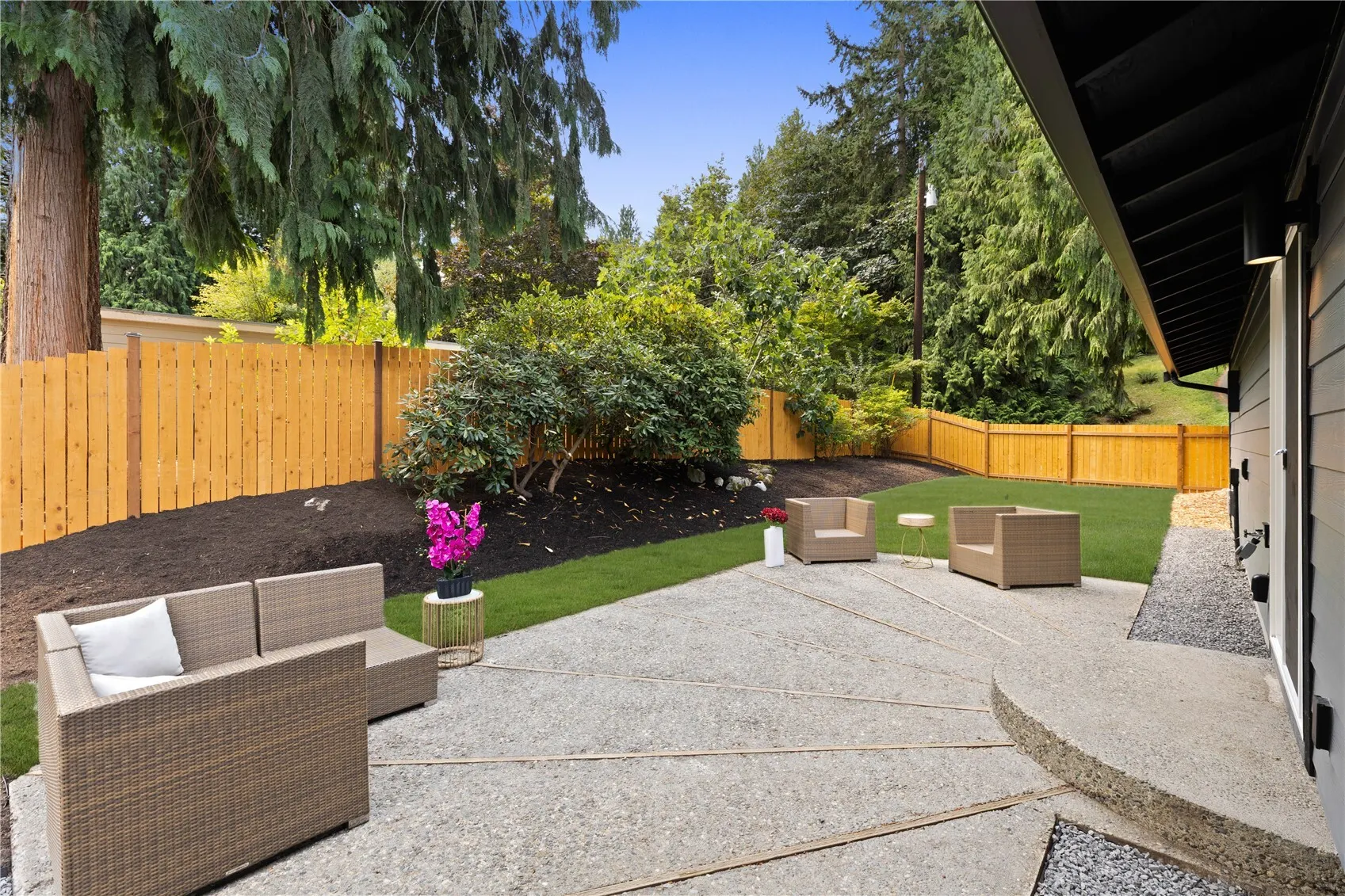 20921 W Richmond Road , Bothell, WA 98021