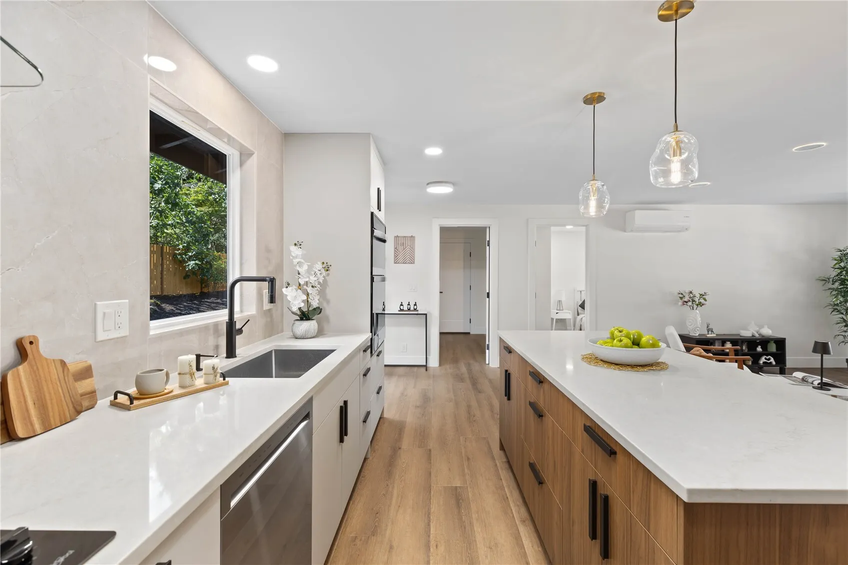 20921 W Richmond Road , Bothell, WA 98021
