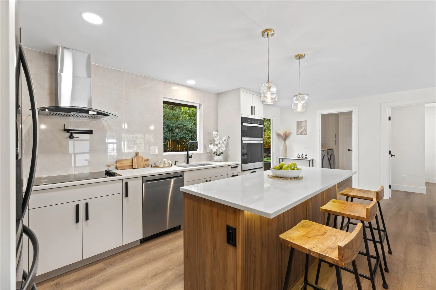 20921 W Richmond Road , Bothell, WA 98021