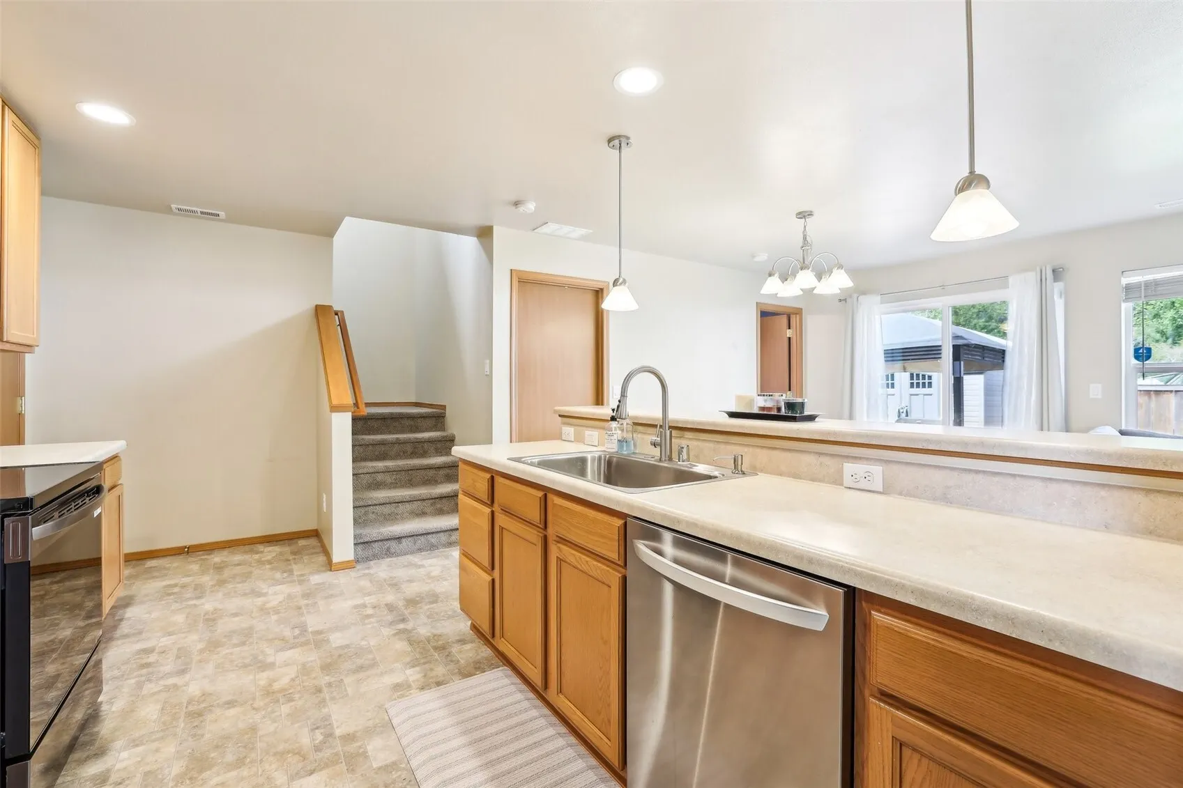 21622 SE 297th Street , Kent, WA 98042
