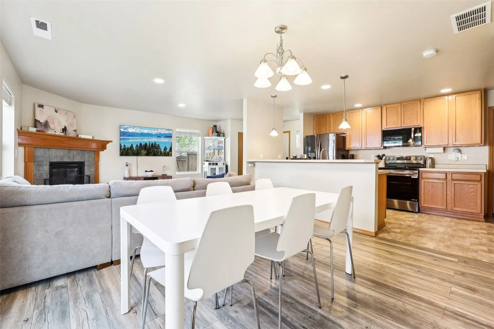21622 SE 297th Street , Kent, WA 98042