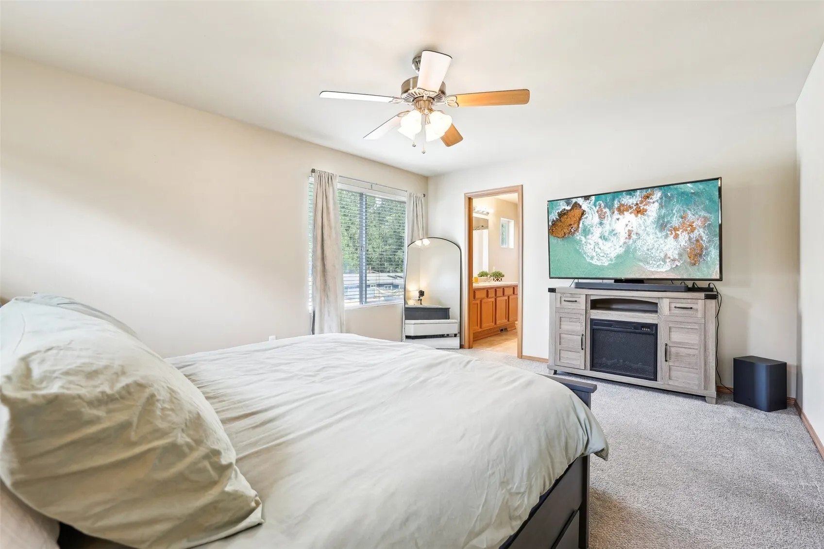 21622 SE 297th Street , Kent, WA 98042